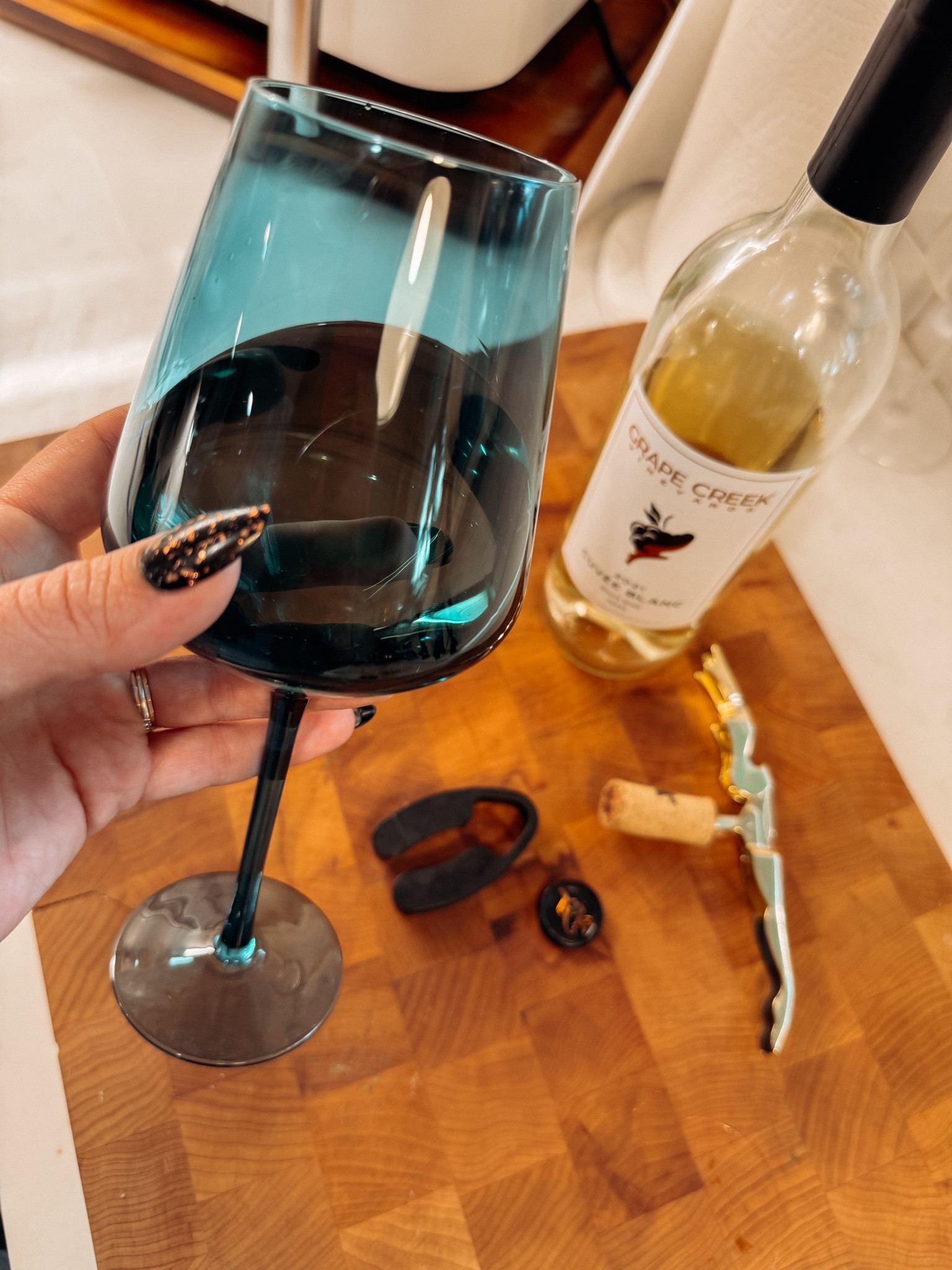 All the wine accessories!
Would make such a great gift
For anyone!!!


#LTKHoliday #LTKGiftGuide #LTKSeasonal