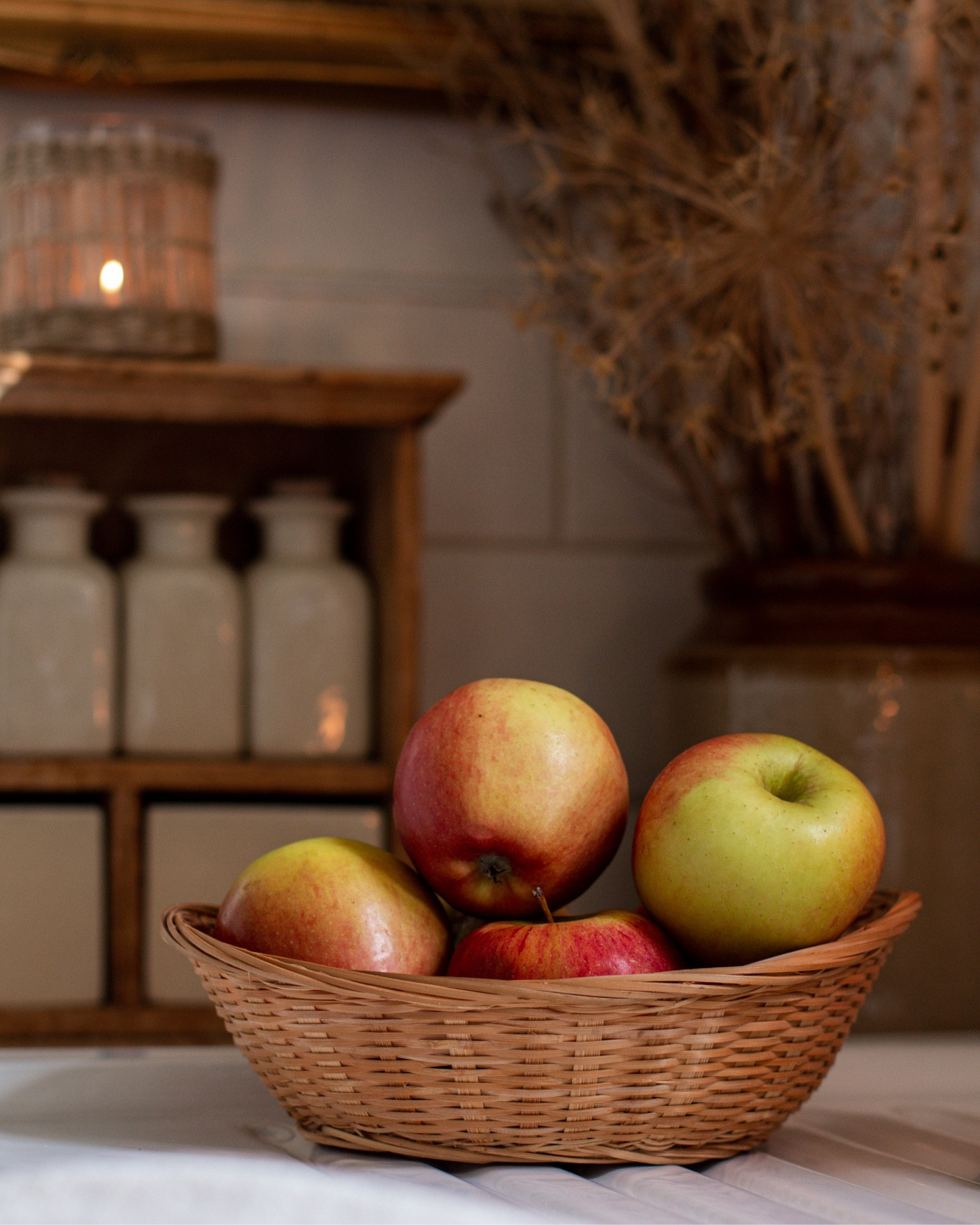Vintage wicker bread baskets 🥖 #cottagekitchen #cottagedecor

#LTKhome
