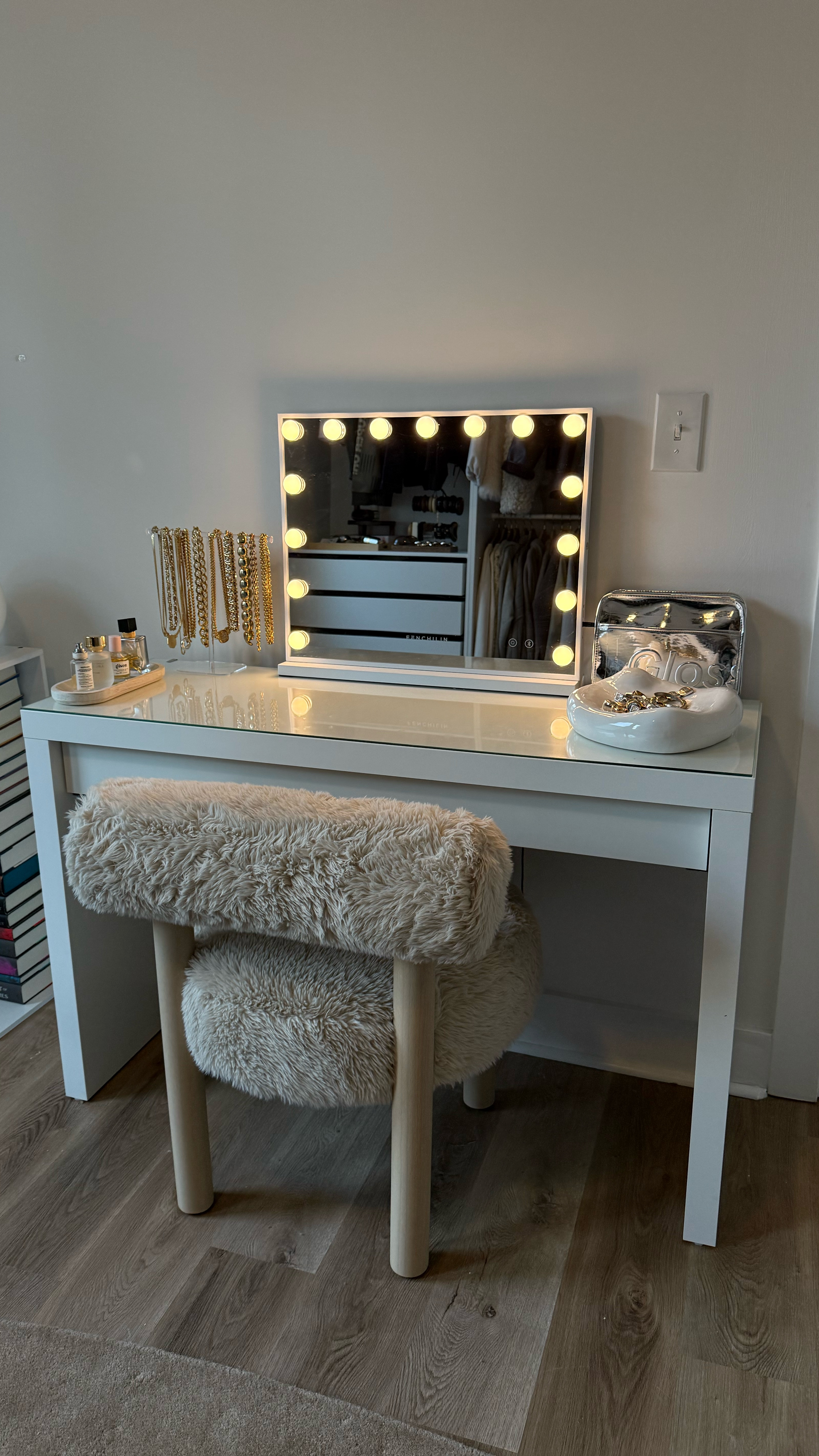 New vanity set up ✨ this chair is everything!! 

#LTKFindsUnder50 #LTKHome #LTKFindsUnder100