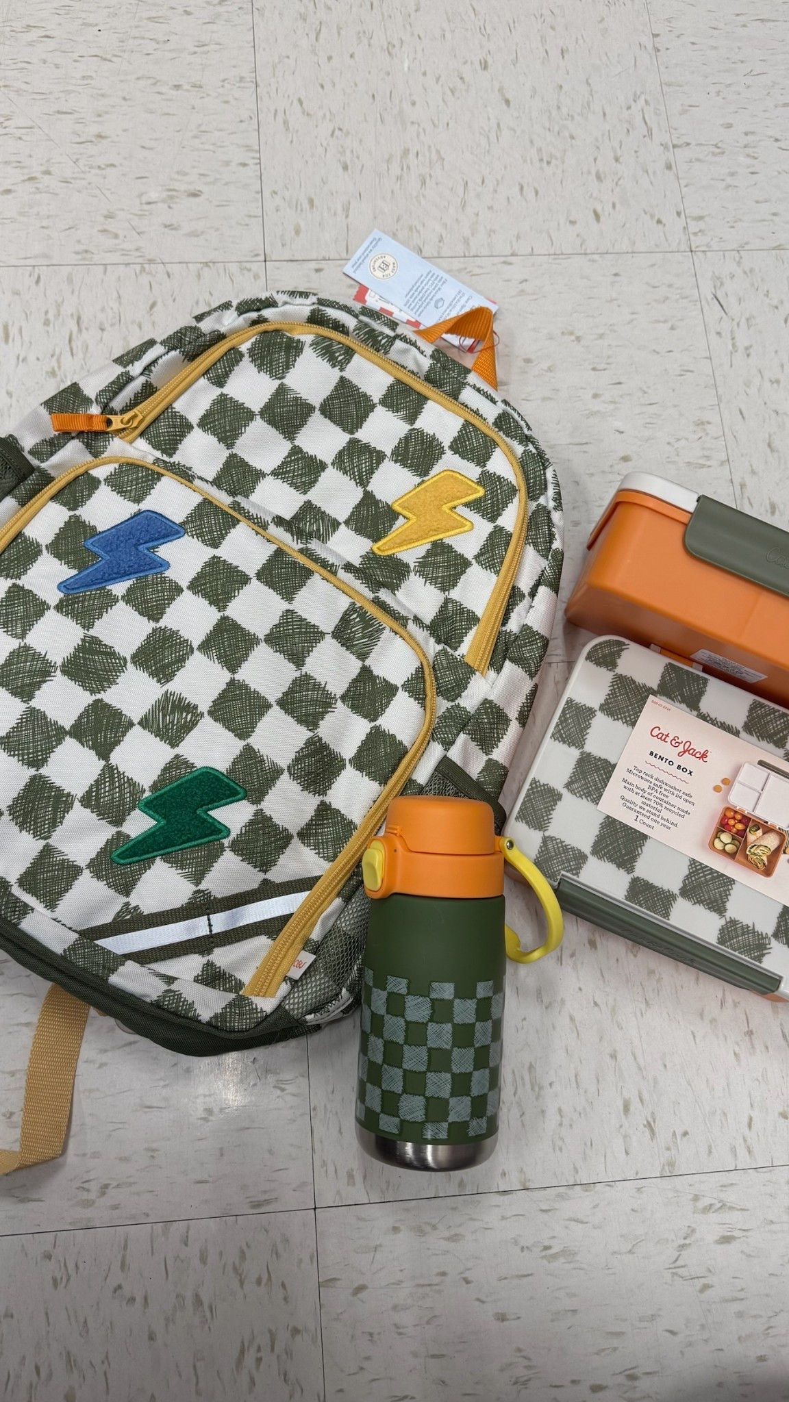 The cutest affordable set for kids back to school - this backpack, bento box & water bottle set are such great pottery barn dupes and much lower price 🙌🏼

Kids backpack, boys backpack, kids bento box, kids water bottle, target finds, target school supplies, checkered backpack 
#ltkbacktoschool

#LTKKids #LTKFamily #LTKSeasonal