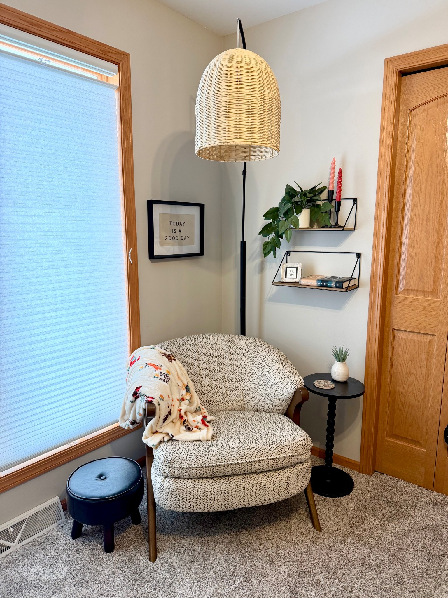 I changed a few things in my home office recently and created a cozy little place where I can sit to read or just kick my feet up! 

#LTKHome #LTKOver40