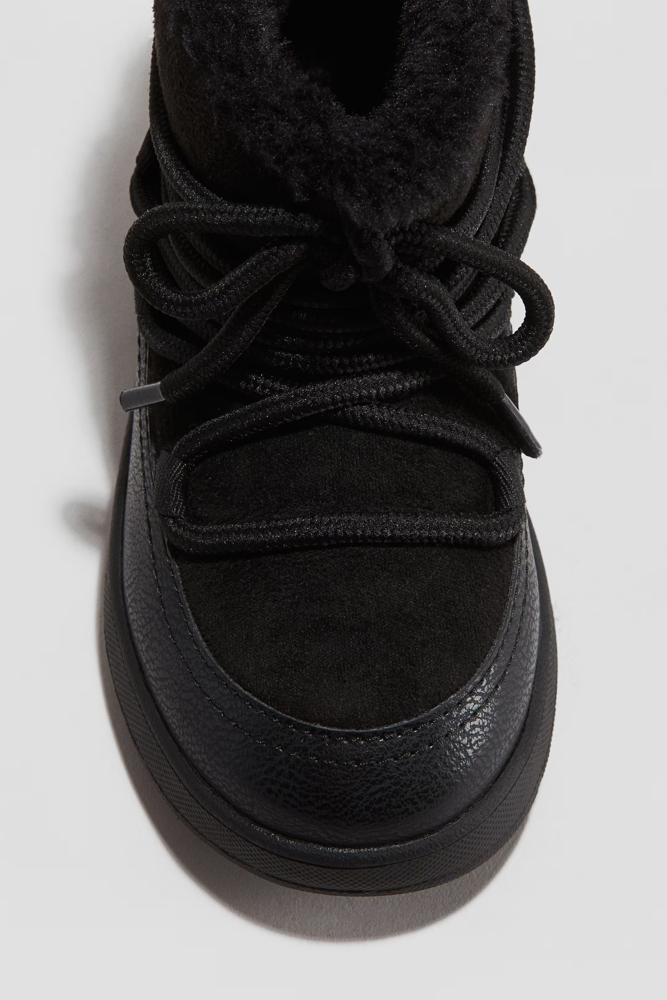 Warm-Lined Snow Boots | H&M (US + CA)