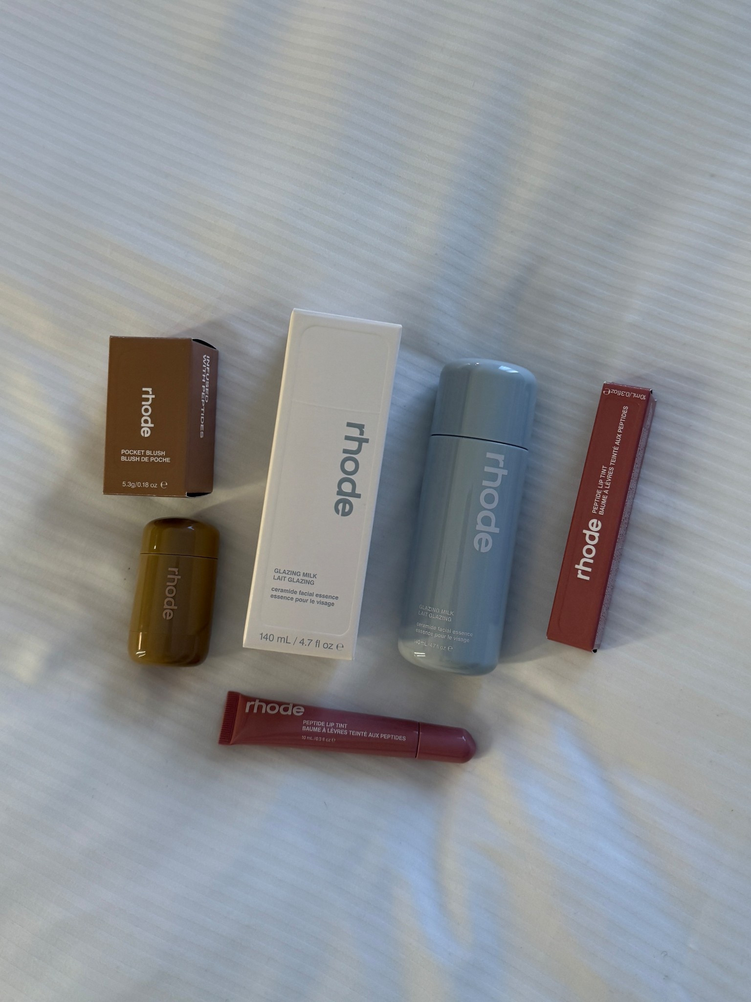 Trying rhode for the first time! I got the glazing milk, blush and the lip treatment in toast #unboxing #rhode #rhodebeauty #rhodeglazingmilk #rhodeblush #rhodetoast #makeup #newmakeup #beauty 

#LTKbeauty #LTKuk #LTKsummer