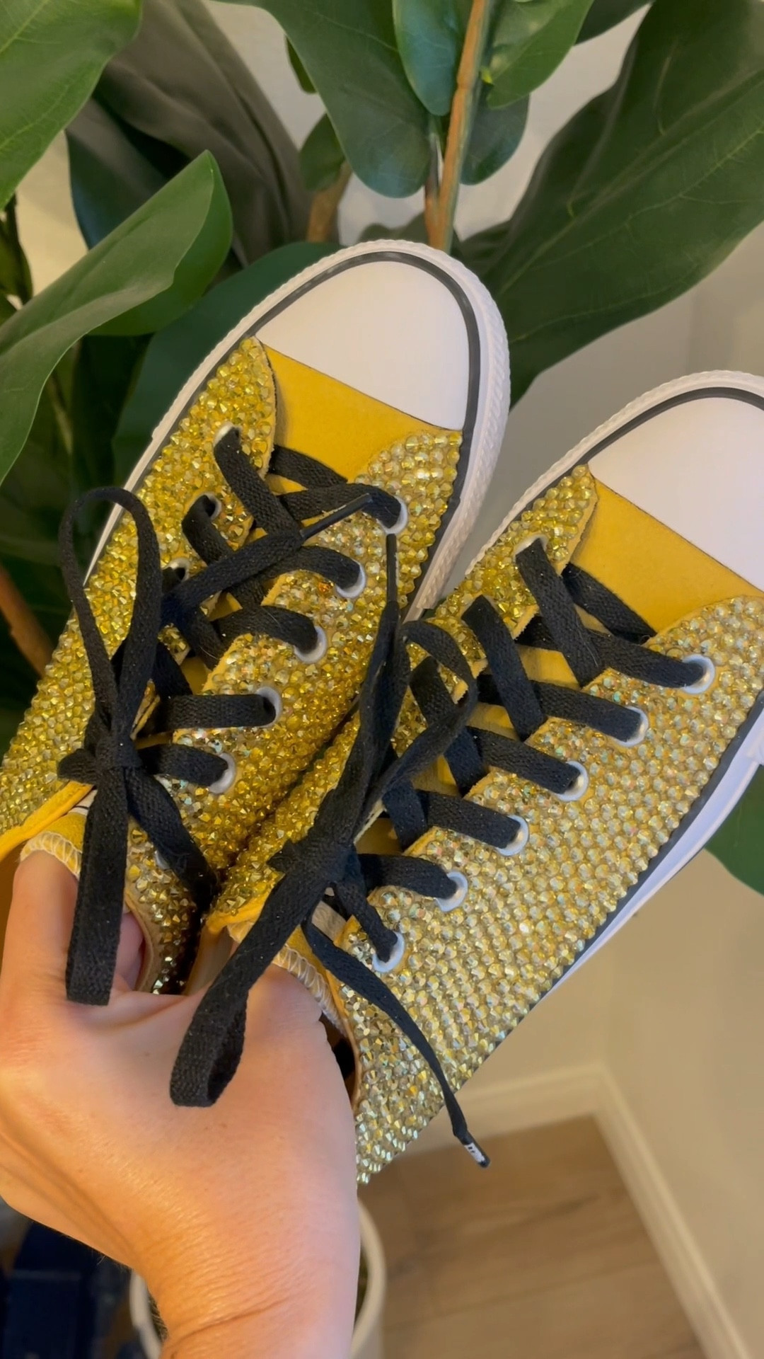 ✨Rhinestone Converse✨

Can be customized in any color. Email jodisnowden@gmail.com to order.

#rhinestones #converse 

#LTKParties #LTKShoeCrush #LTKStyleTip