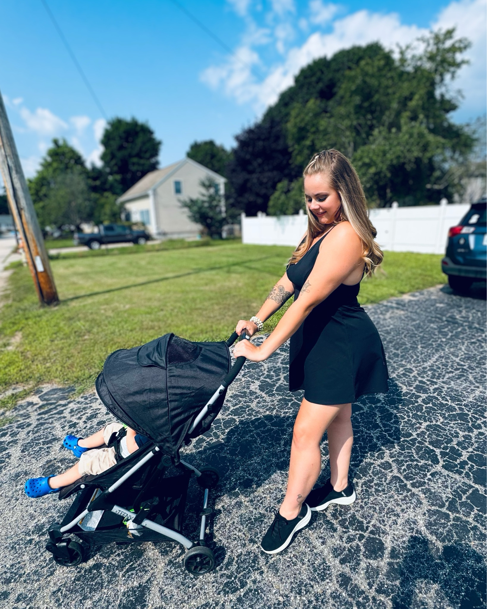 Halara, you've WON ME OVER. 😍🖤 SO flattering and comfortable, I will never not shop their stuff now.

#LTKFitness #LTKActive #LTKFamily