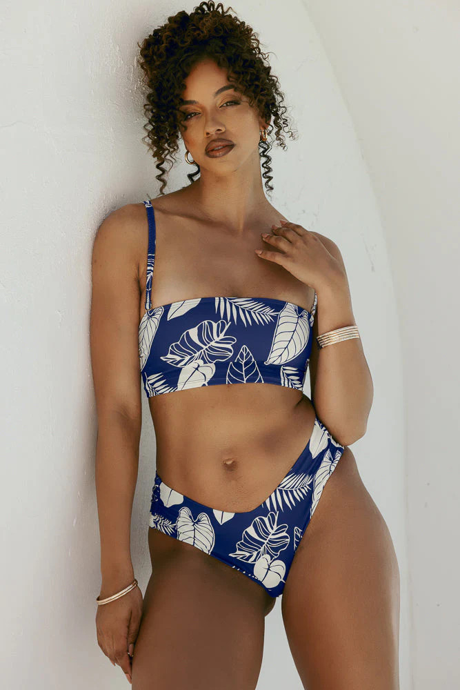 Sandbar Strapless Top - Blue Palm | POPFLEX
