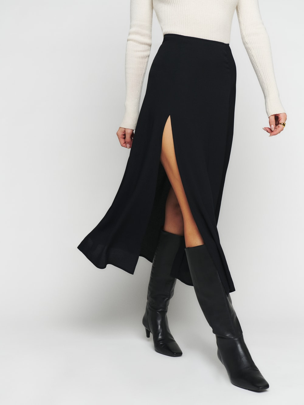 Zoe Skirt | Reformation (Global)