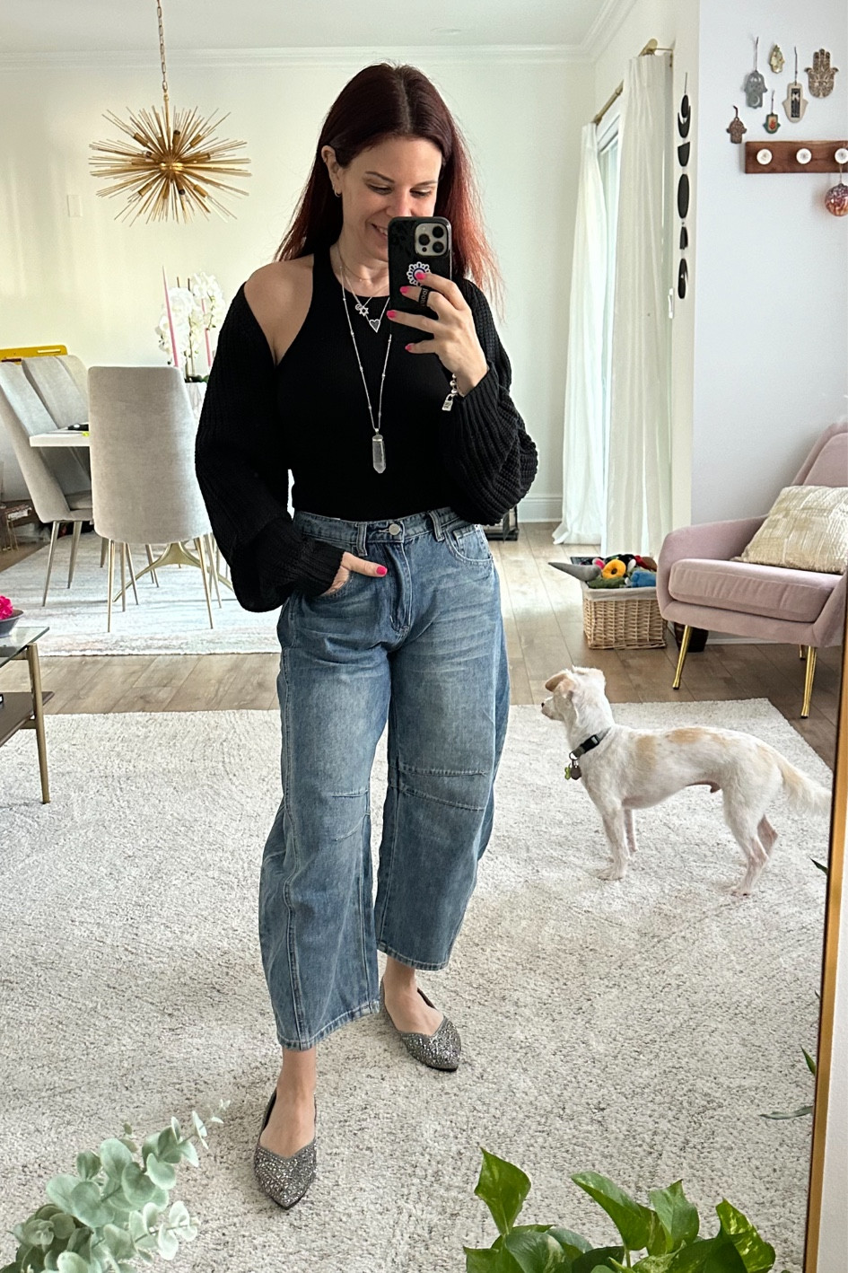 Who else is embracing the barrel jeans? 

#LTKSeasonal #LTKover40 #LTKstyletip