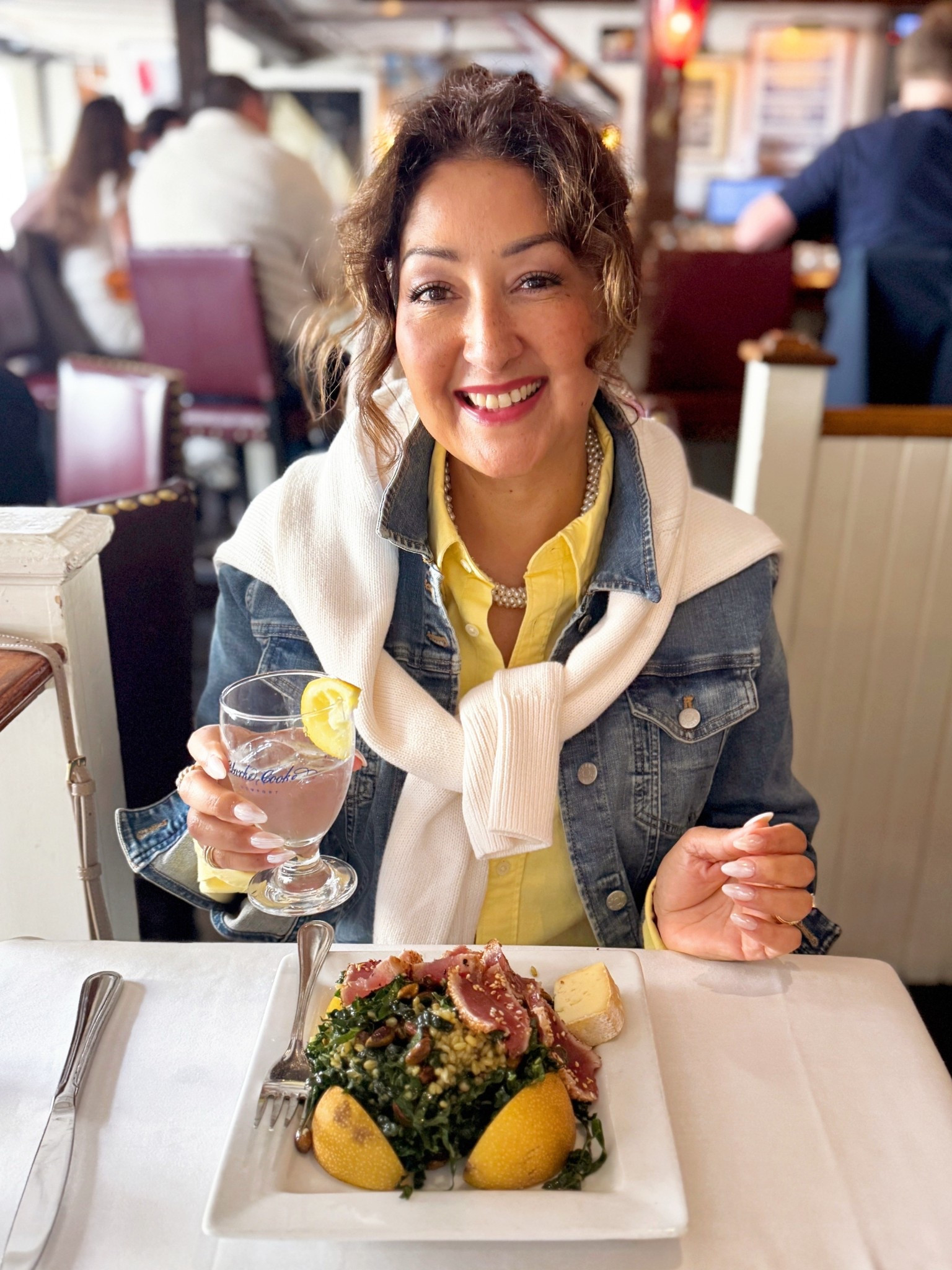 Because I like yellow too. 🤩 This button down oxford in lovely yellow is from the men’s spring collection at GAP. (wearing a small) shirts, spring style inspo.

#LTKSaleAlert #LTKFindsUnder50 #LTKSeasonal