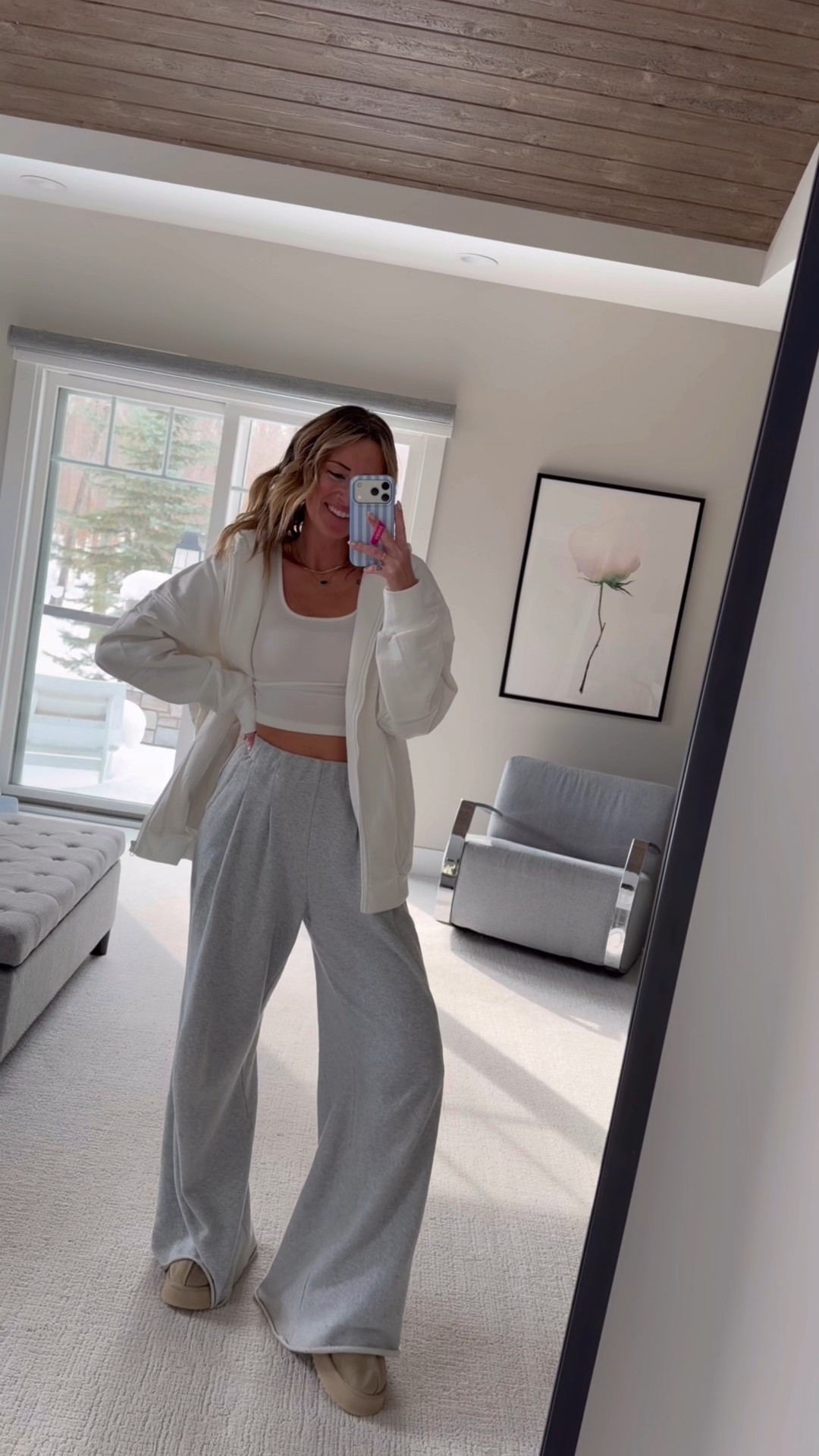 Winter cozy and sports mom outfits 
GRWM video for moms 
The best grey wide leg sweat pants 