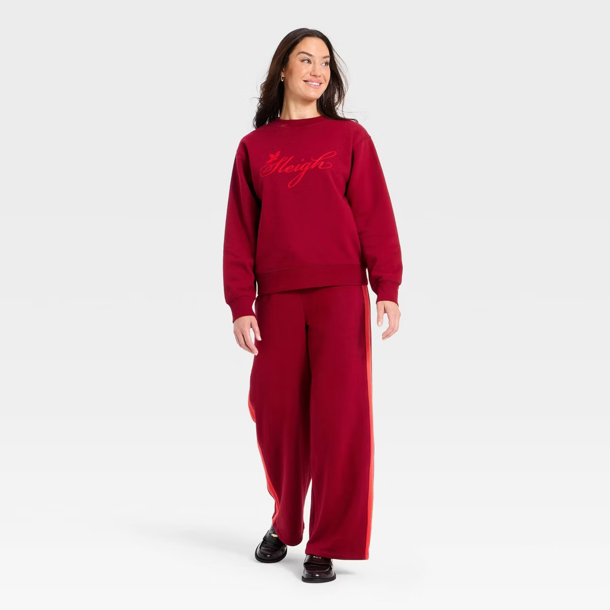 Women's Knit Graphic Pullover Sweatshirt - Universal Thread™ Maroon XS | Target