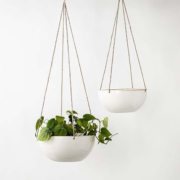 Convivial Indoor/Outdoor Minimal Hanging Planter | West Elm (US)