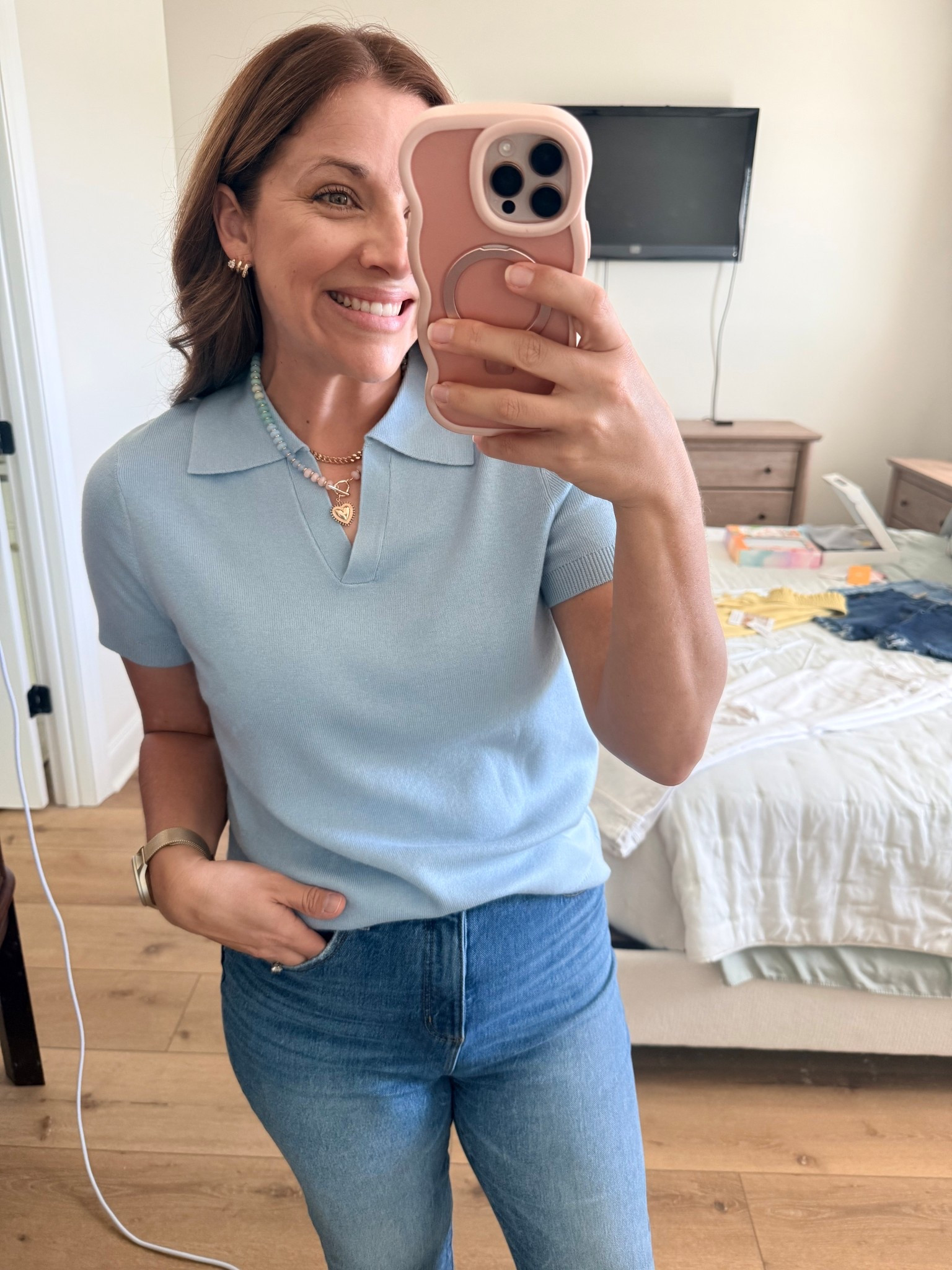 Wearing a size medium top, 8P pants

#LTKmomlife #LTKWorkwear