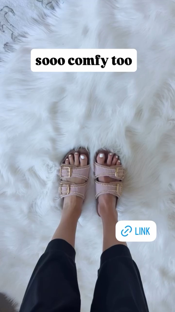 These sandals will not last long! The perfect pair to grab for summer 🌸

#LTKootd #LTKgrwm #LTKmomlife