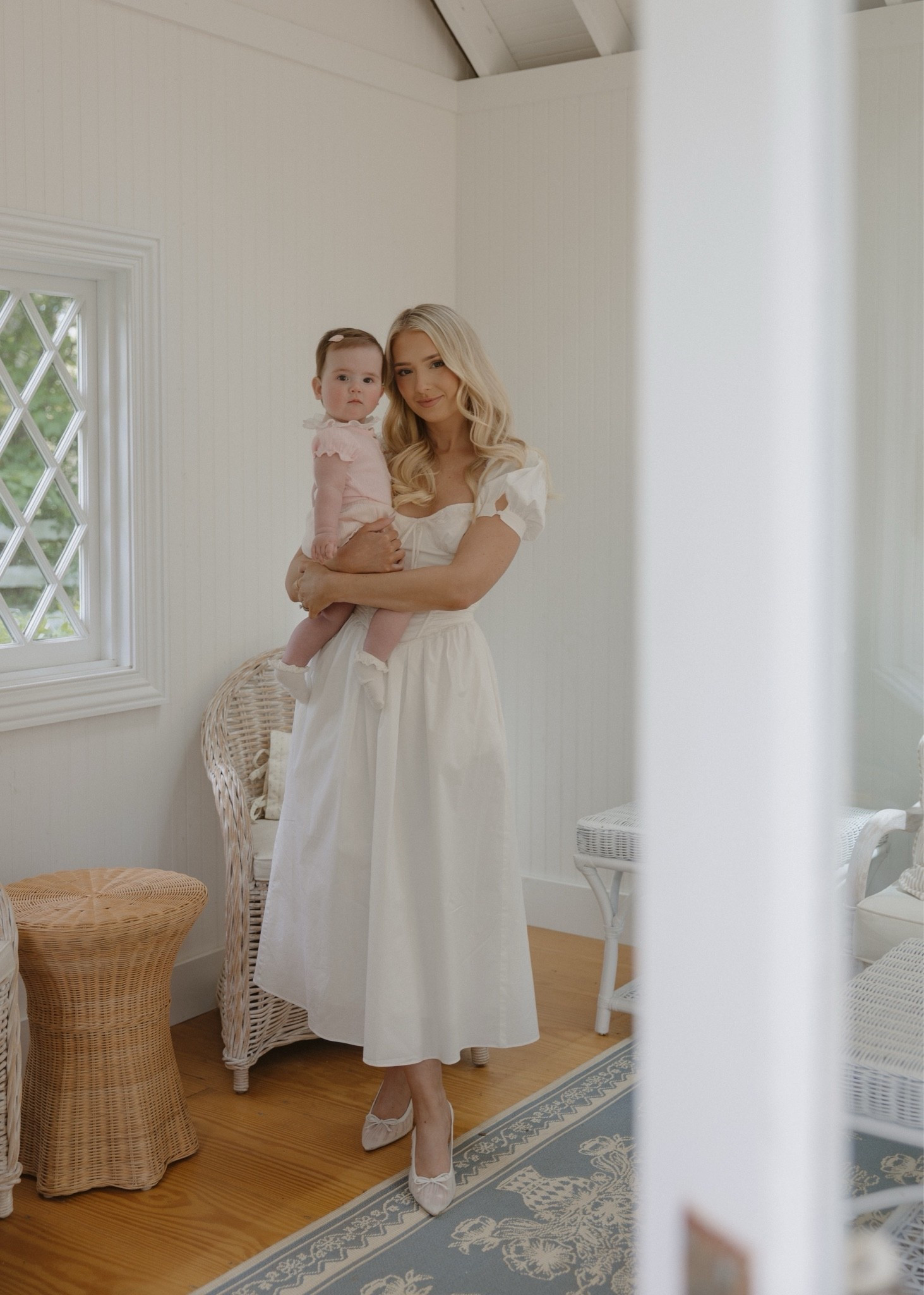 House of CB white midi dress 🫶🏼 wearing an XS

#LTKMothersDay #LTKdayinmylife #LTKmomlife