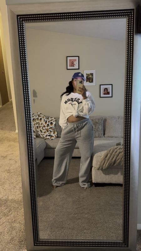 Loving these wide leg sweatpants from @shein. Perfect for the #bump 🥰

#LTKbump #LTKfindsunder50