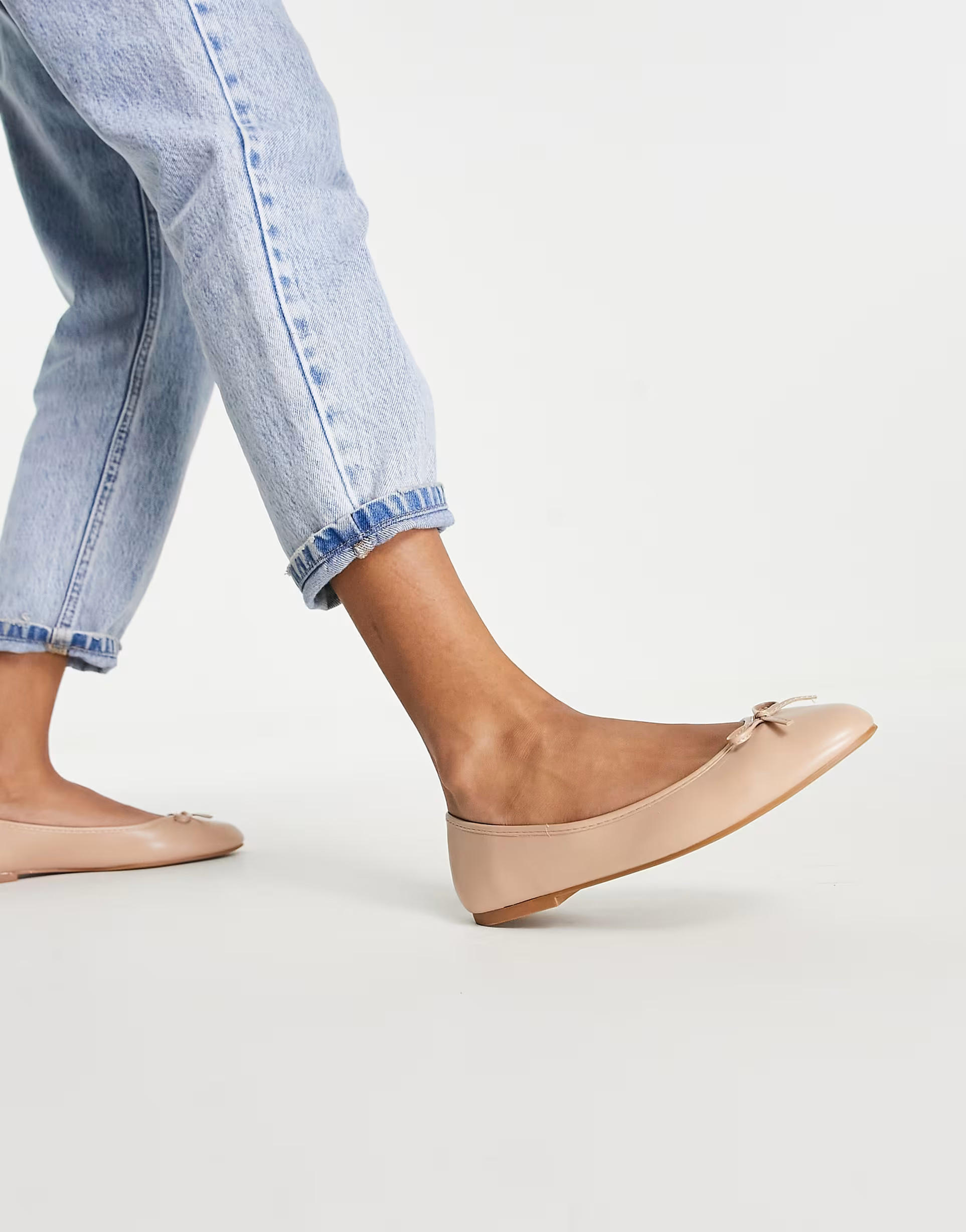 ASOS DESIGN Wide Fit Locus round ballet flats in beige | ASOS | ASOS (Global)