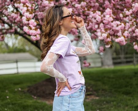 Amazon fashion find - white lace top perfect for spring + summer layering! 

Amazon find // summer outfit // oval sunglasses // graphic t shirt // Abercrombie denim shorts 

#LTKStyleTip #LTKFindsUnder100 #LTKSeasonal