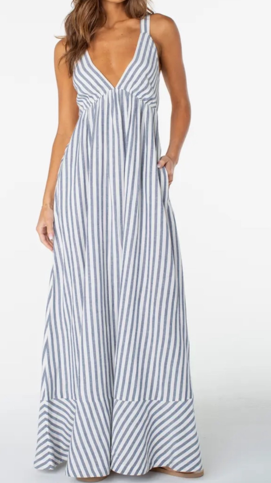 Blue and white striped maxi

#LTKgrwm #LTKootd #LTKTravel