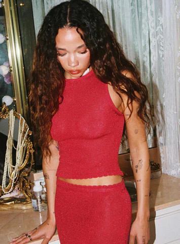 Hugs & Kisses Knit Top Red | Princess Polly US