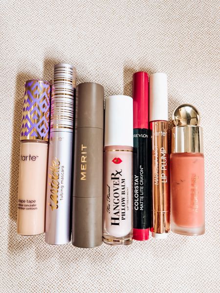 Holy Grail Makeup Products 

These are the products that I will always have in my travel bag! 

#holygrailmakeup #makeuptriedandtrue #makeupproducts



#LTKbeauty #LTKtravel #LTKFind