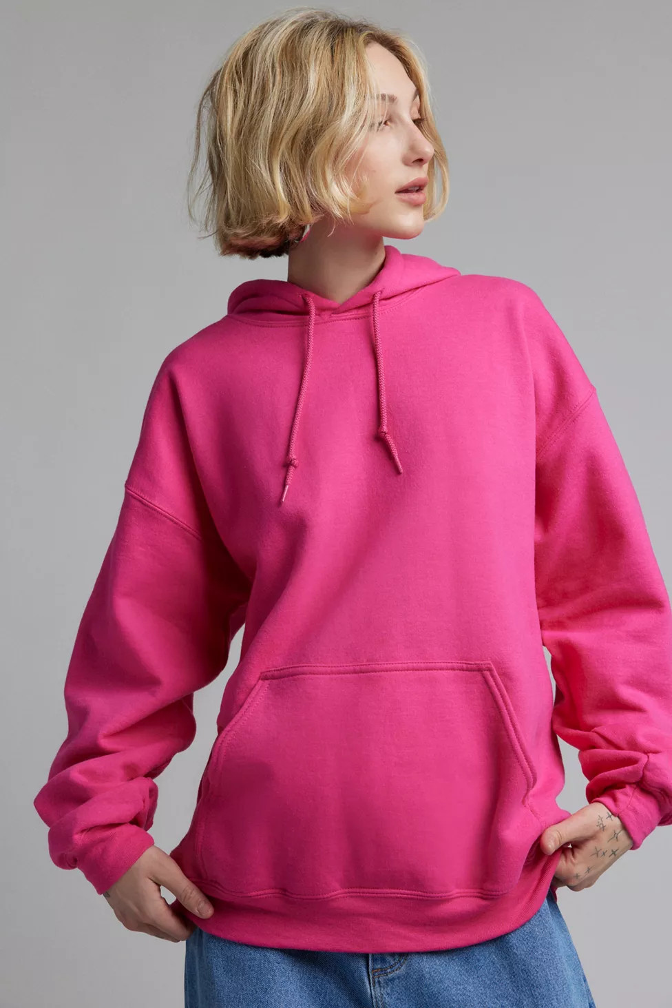 To The Person Behind Me Graphic Hoodie Sweatshirt | Urban Outfitters (US and RoW)
