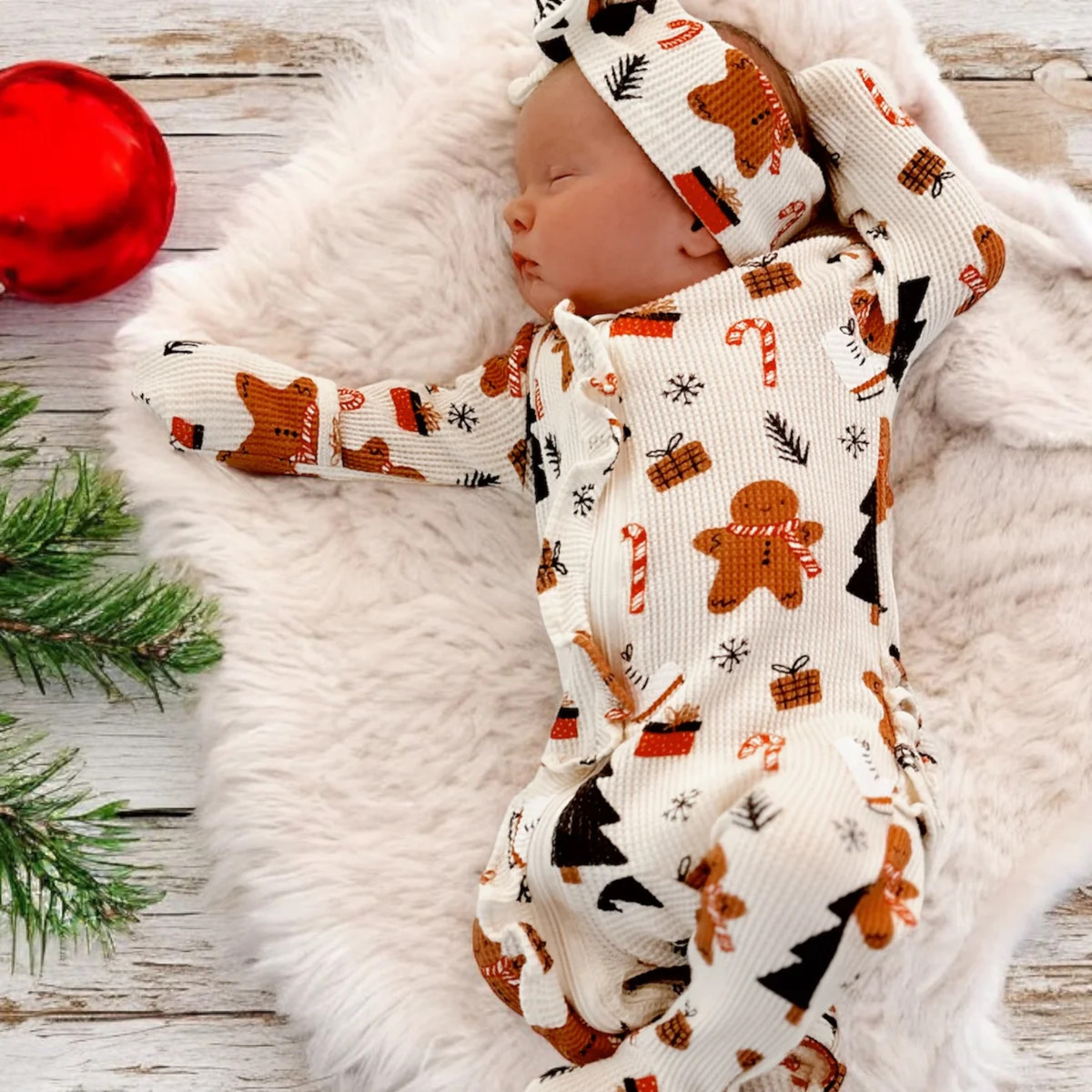 Organic Waffle Ruffle Zip Footie, Gingerbread Wonderland Snow | SpearmintLOVE