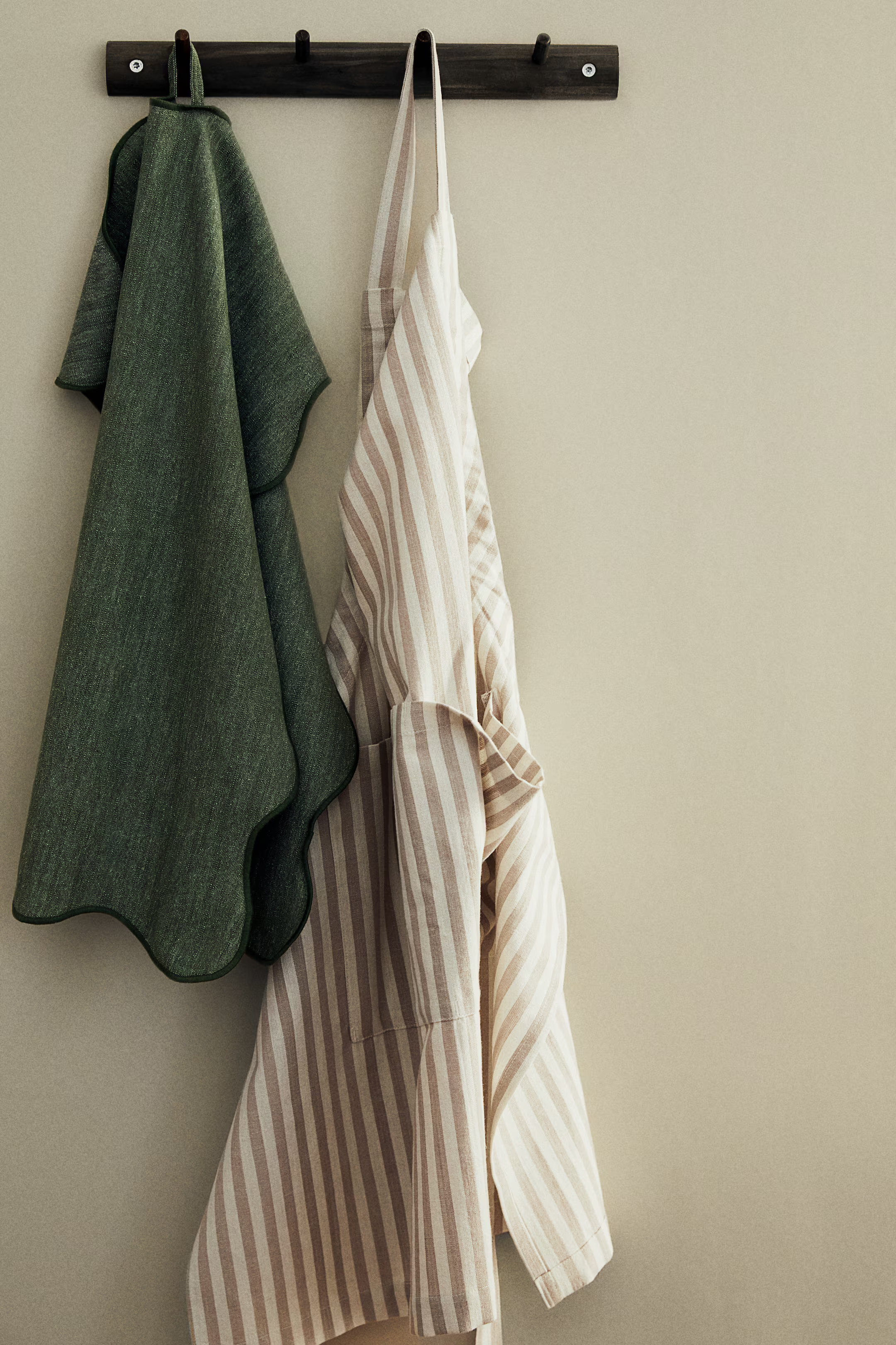 Striped Apron - Light beige/striped - Home All | H&M US | H&M (US + CA)