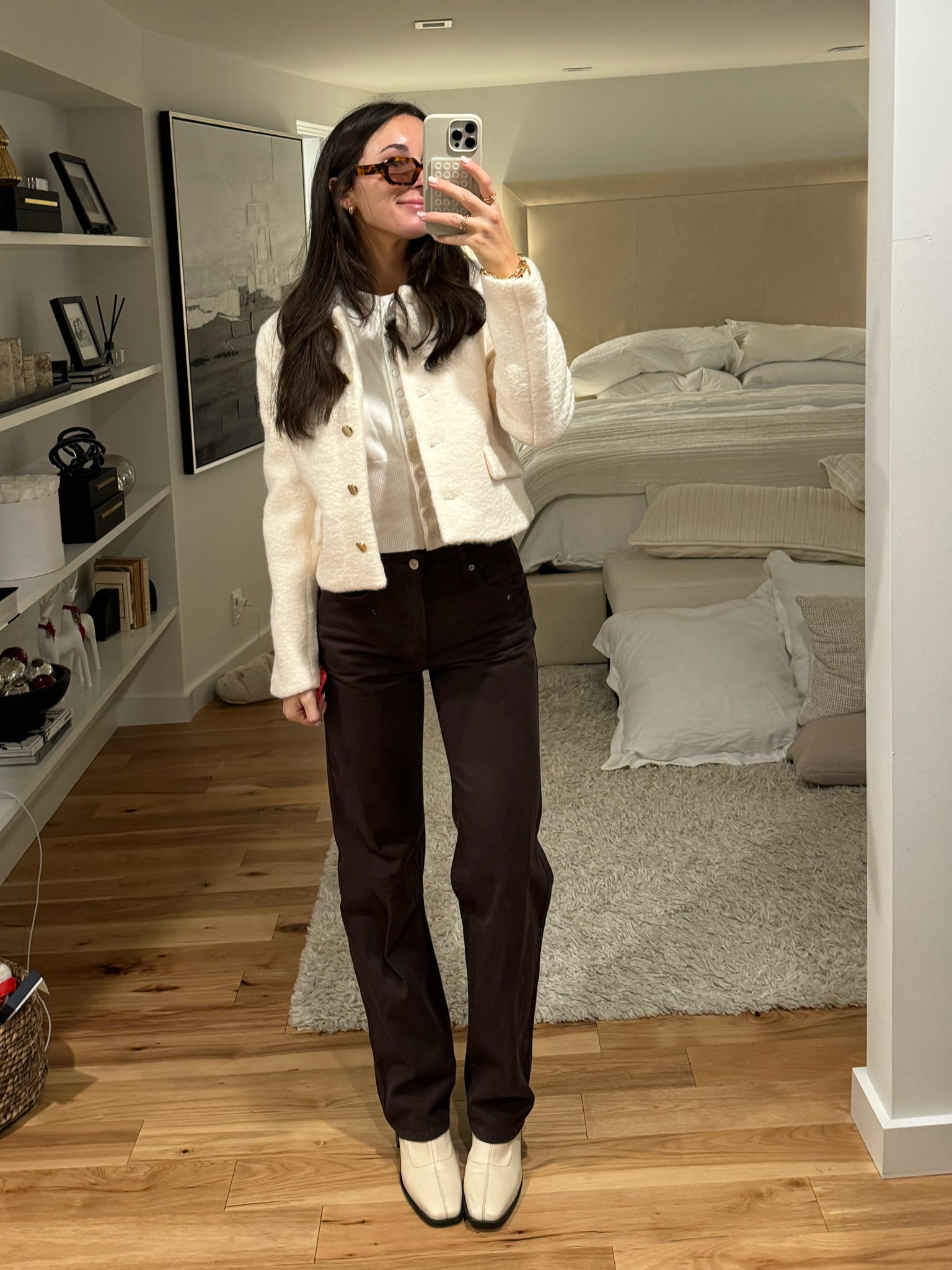 Brown jeans for fall >
I actually bought these in a size 24 and am usually a 25/26 - they run big! 