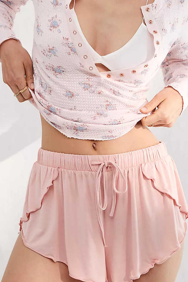 The Essential Shorts | Free People (Global - UK&FR Excluded)