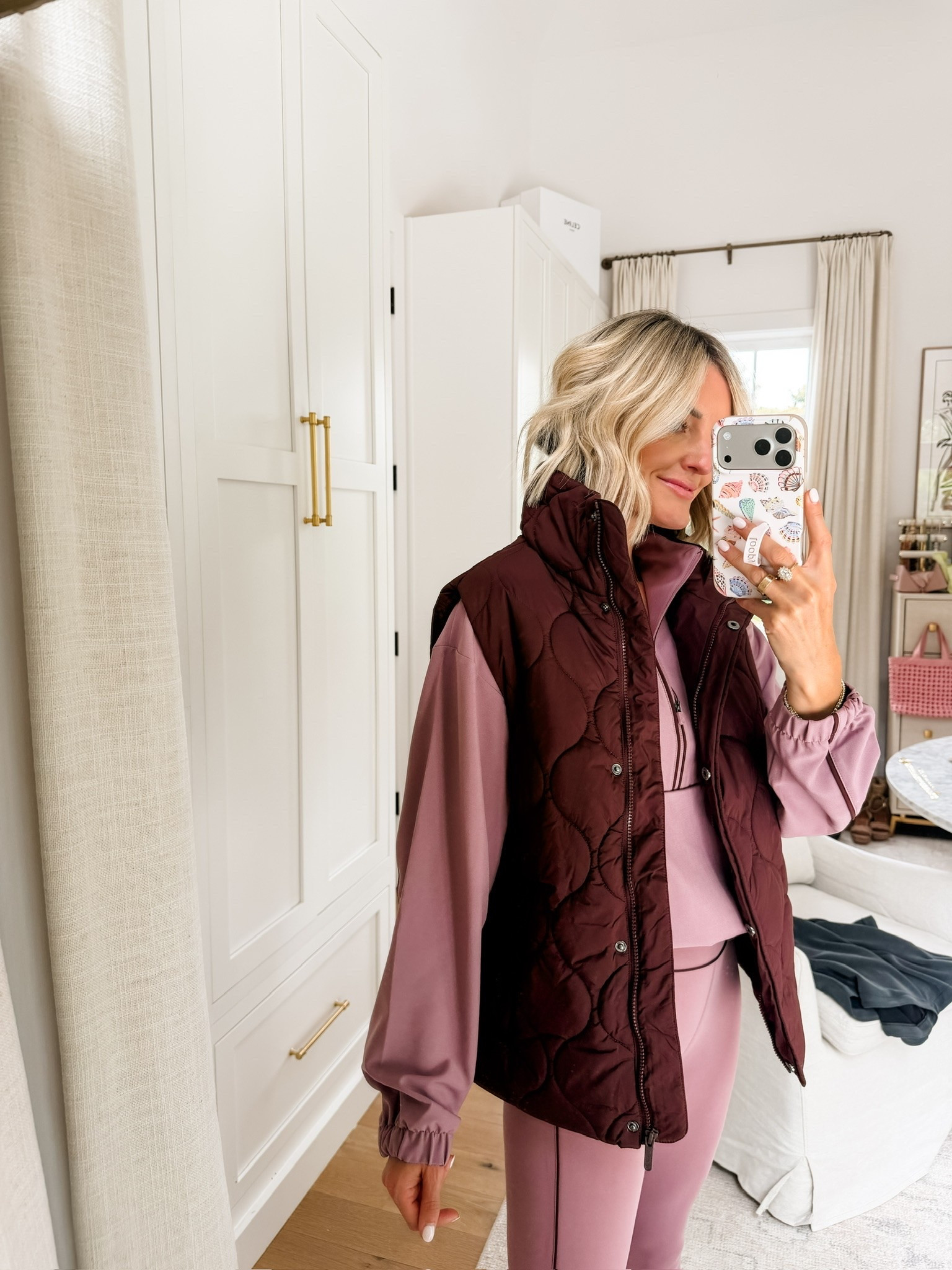The color of this puffer vest is perfect for fall 😍 I love it paired with this athleisure look! Wearing XS.

Loverly Grey, NSALE, Nordstrom sale, sale alert, puffer vest, activewear, athleisure

#LTKootd #LTKActive #LTKSaleAlert