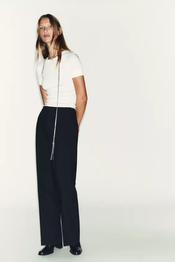 MINIMAL SHORT SLEEVE T-SHIRT | Zara US