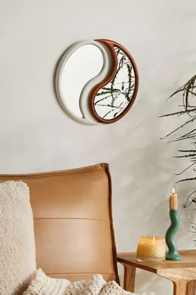 Yin Yang Mirror Set | Urban Outfitters (US and RoW)