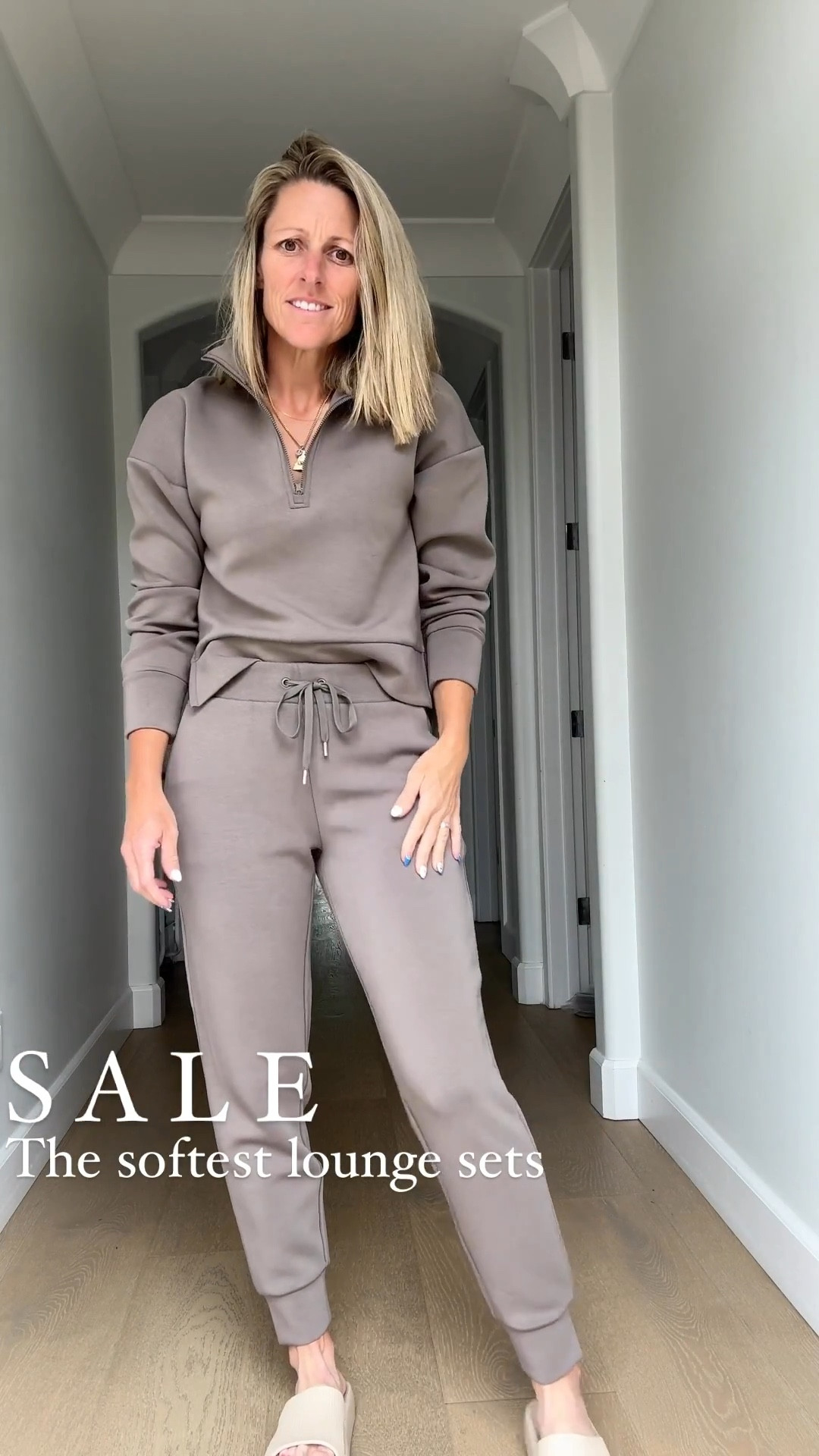 The best Varley jogger dupe I have found!  These are so soft and fit great.  

#loungeset #joggers #matchingset #varleydupe

#LTKWatchNow #LTKActive #LTKTravel