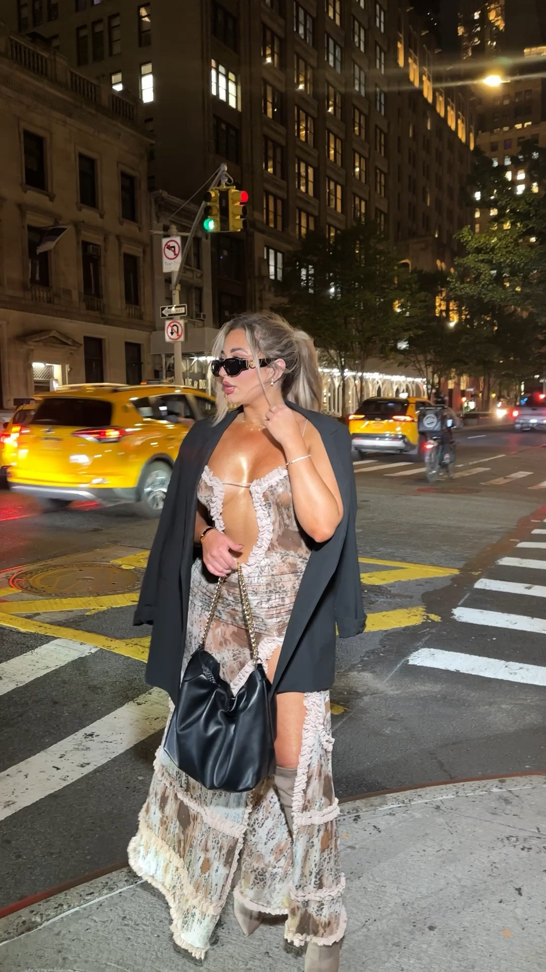 NYFW outfit idea. Wearing a US8 in the dress and XL in the blazer.

#LTKMidsize #LTKNYFW #LTKStyleTip