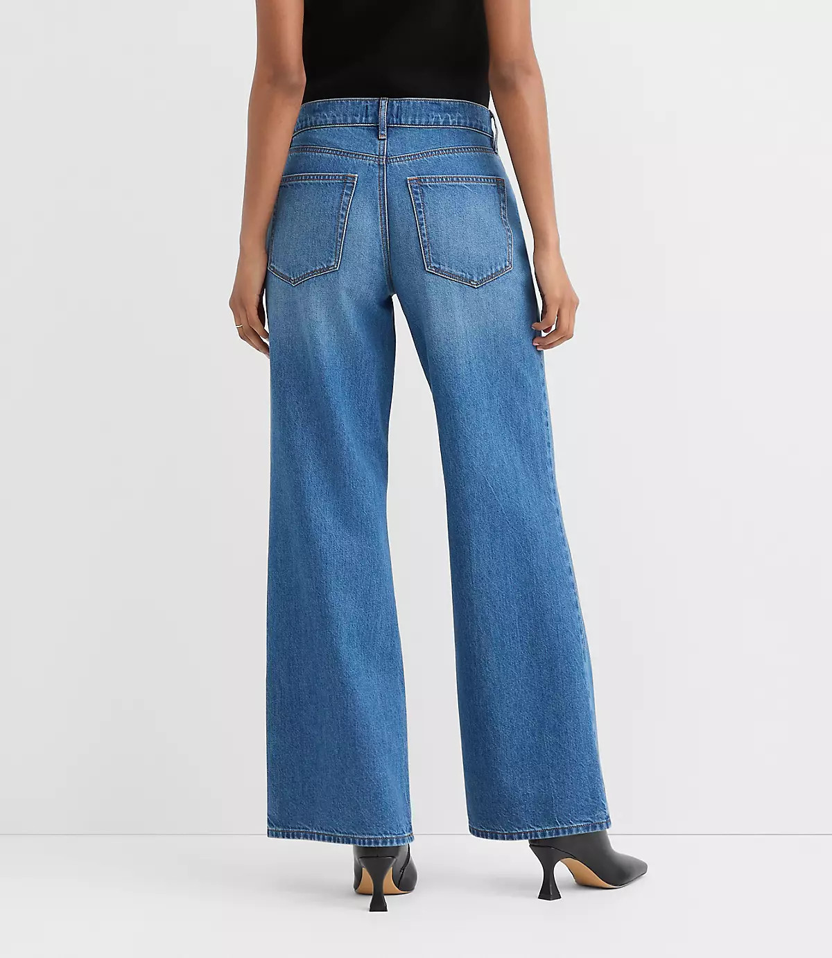 Rivete Mid Rise Wide Leg Jeans in Vintage Dark Wash | LOFT