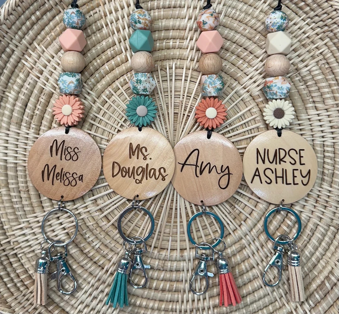 Breakaway Daisy Beaded Teacher Lanyard, ID Badge Holder, Lanyard for Keys, Gifts for Teachers, La... | Etsy (US)