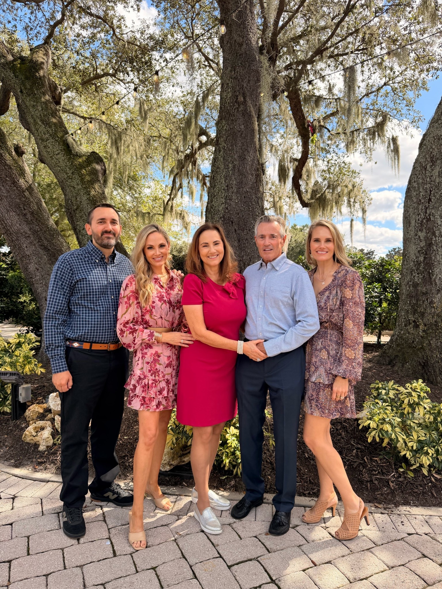 Family picture outfits linked

#LTKCyberWeek #LTKGiftGuide #LTKootd