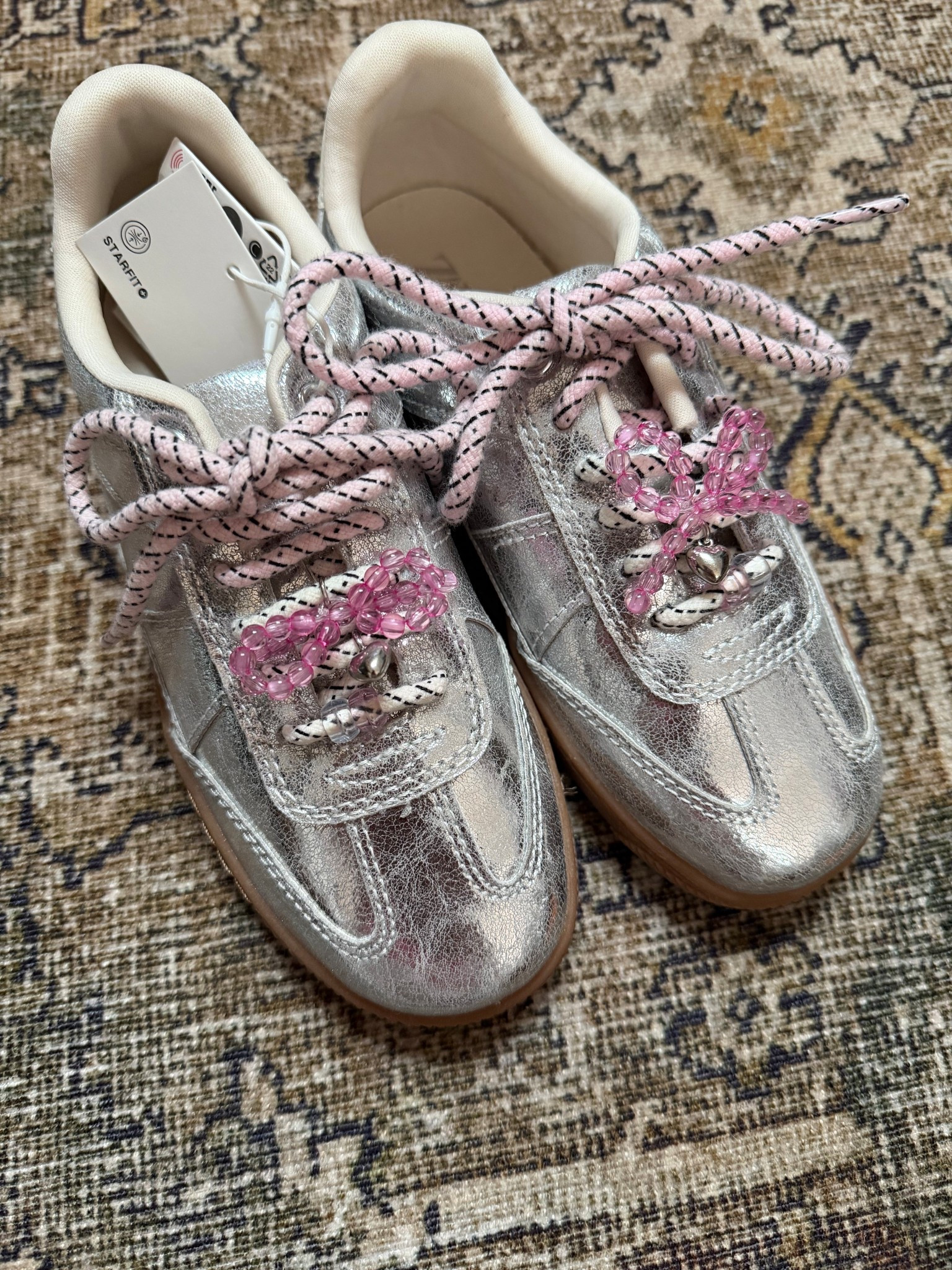 Girls sneakers 

#LTKHoliday #LTKGiftGuide #LTKKids