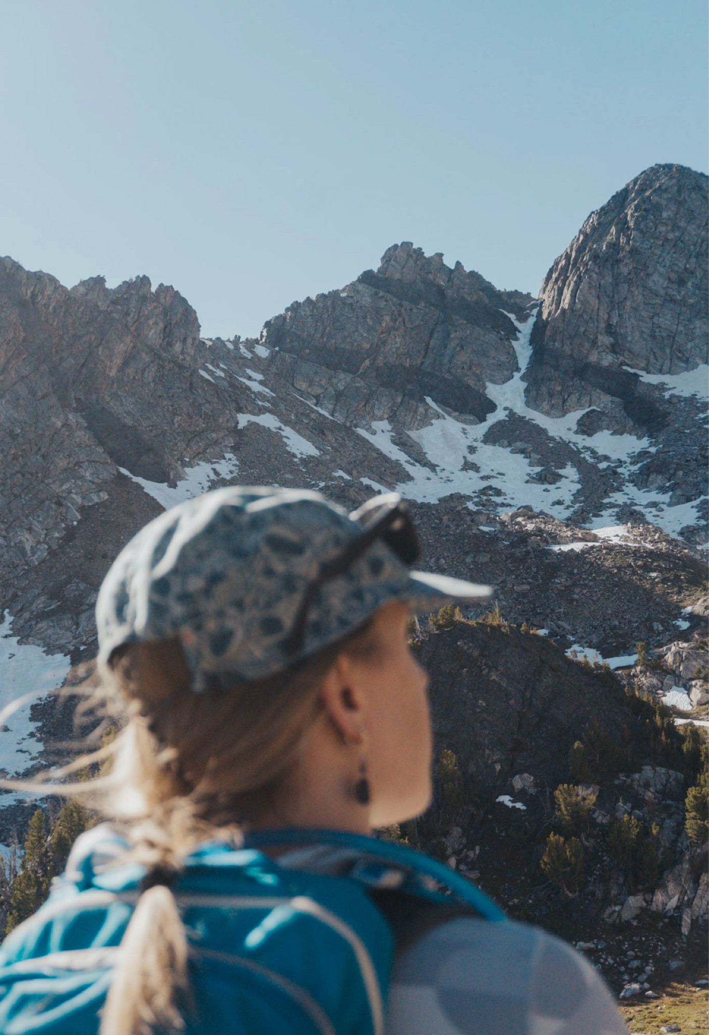 Women’s hiking outfit. Outfits for getting outdoors

#LTKActive #LTKTravel #LTKFindsUnder100