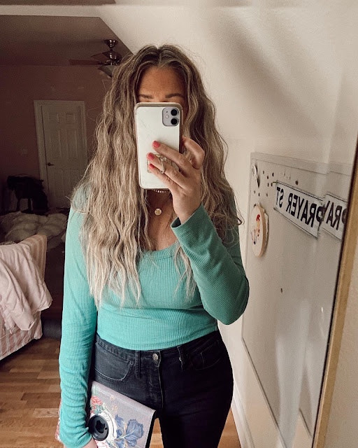 This top is a current fave 💚 Add a little sunless tanner and some beachy waves and we can pretend it’s not storming outside ☺️

#LTKbeauty #LTKstyletip