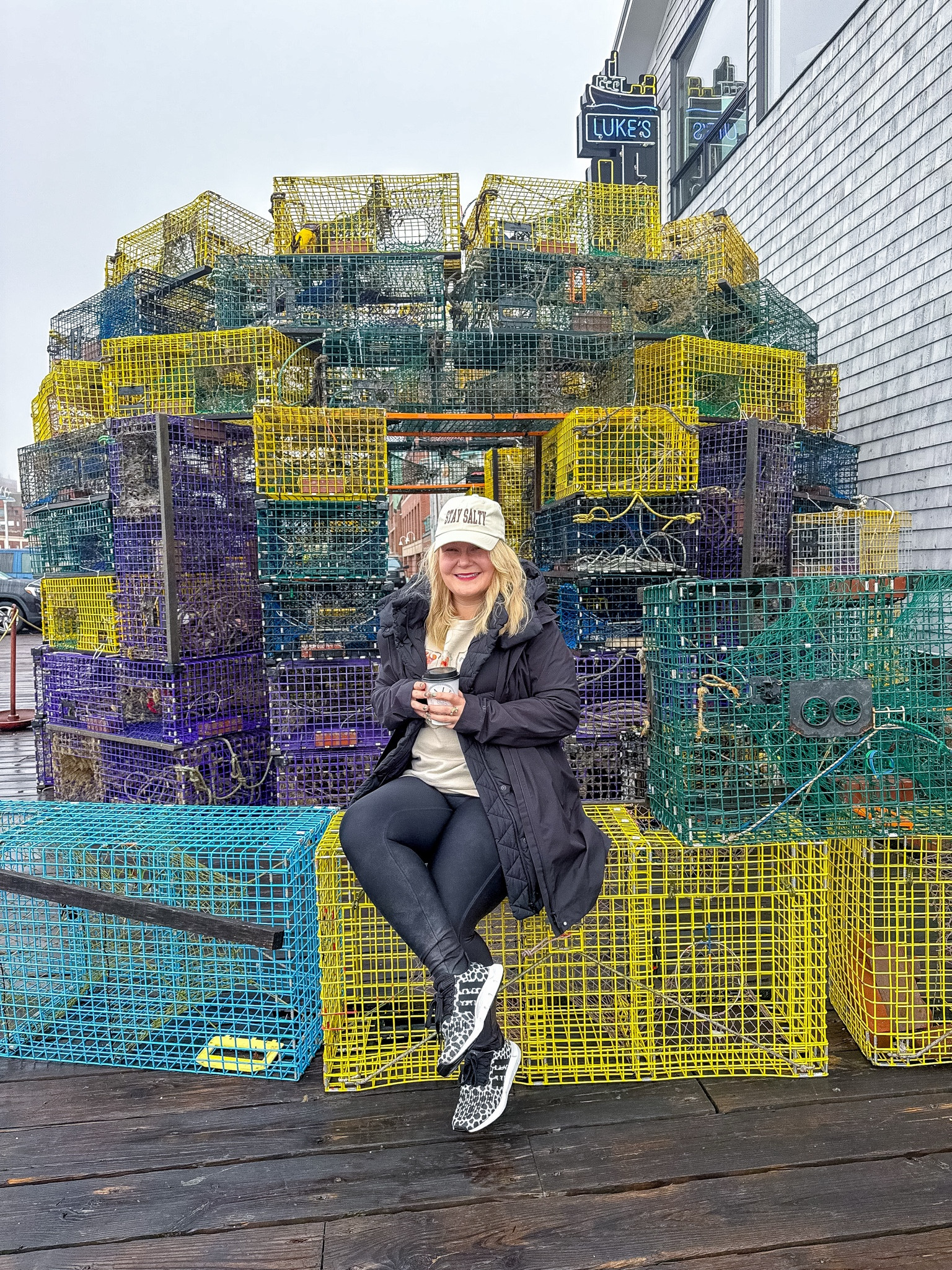 Nothing says christmas like a graphic sweatshirt

#LTKPetite #LTKHoliday #LTKGiftGuide