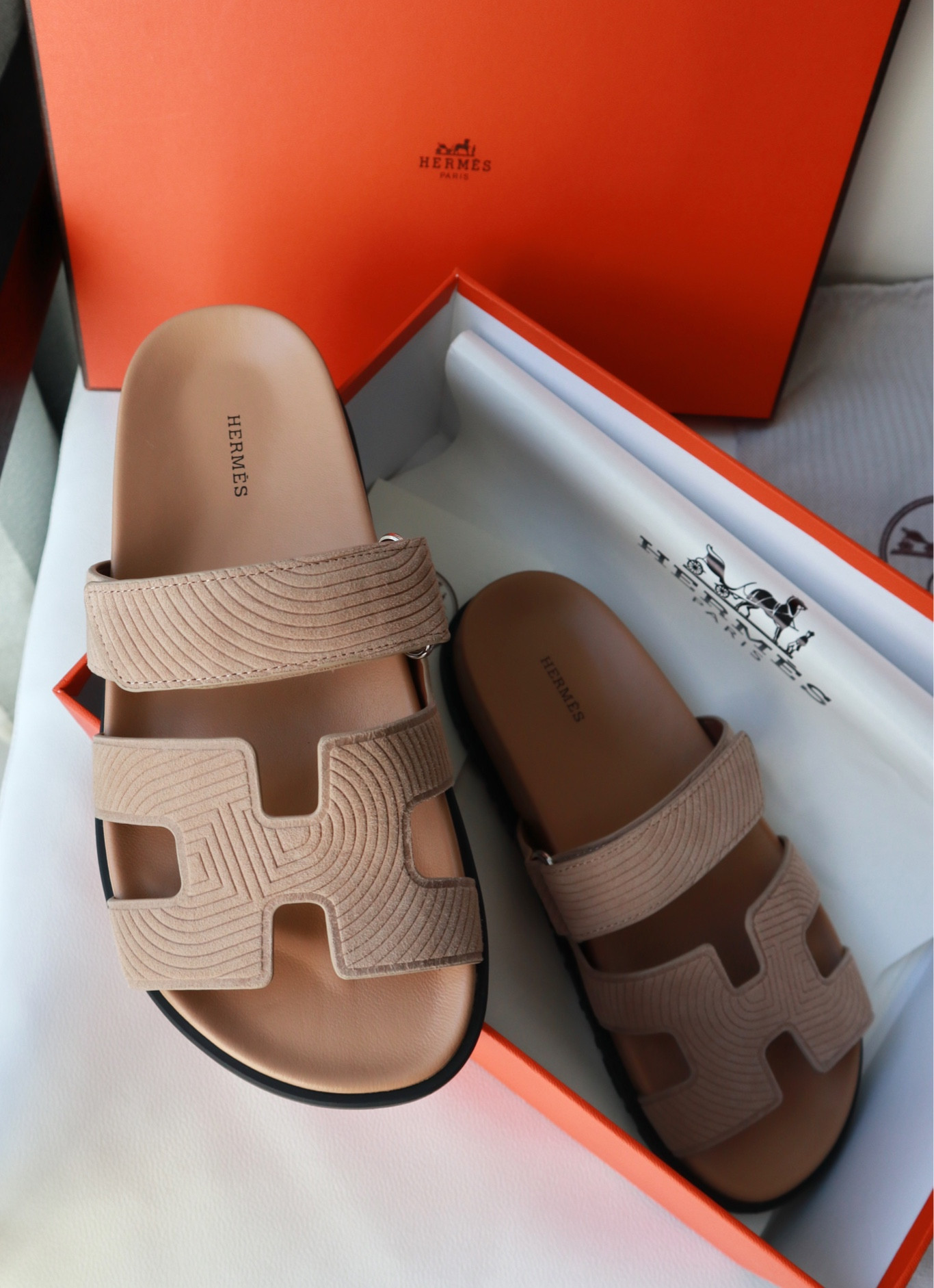 Hermes Chypre sandals dhgate 

#LTKsalealert #LTKunder100 #LTKshoecrush