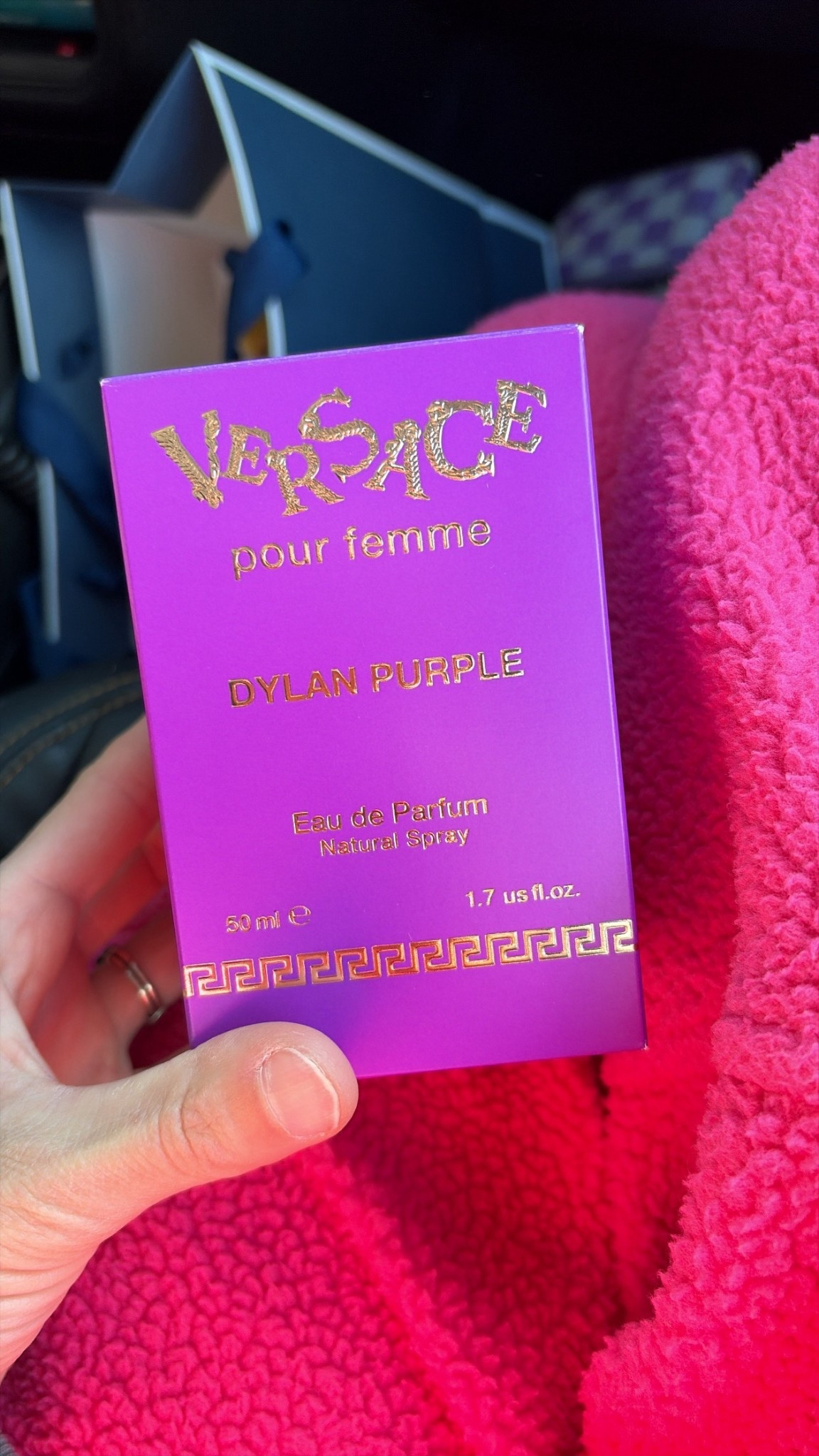 This perfume smells so good! It would make a great Valentine’s Day gift

#LTKValentine