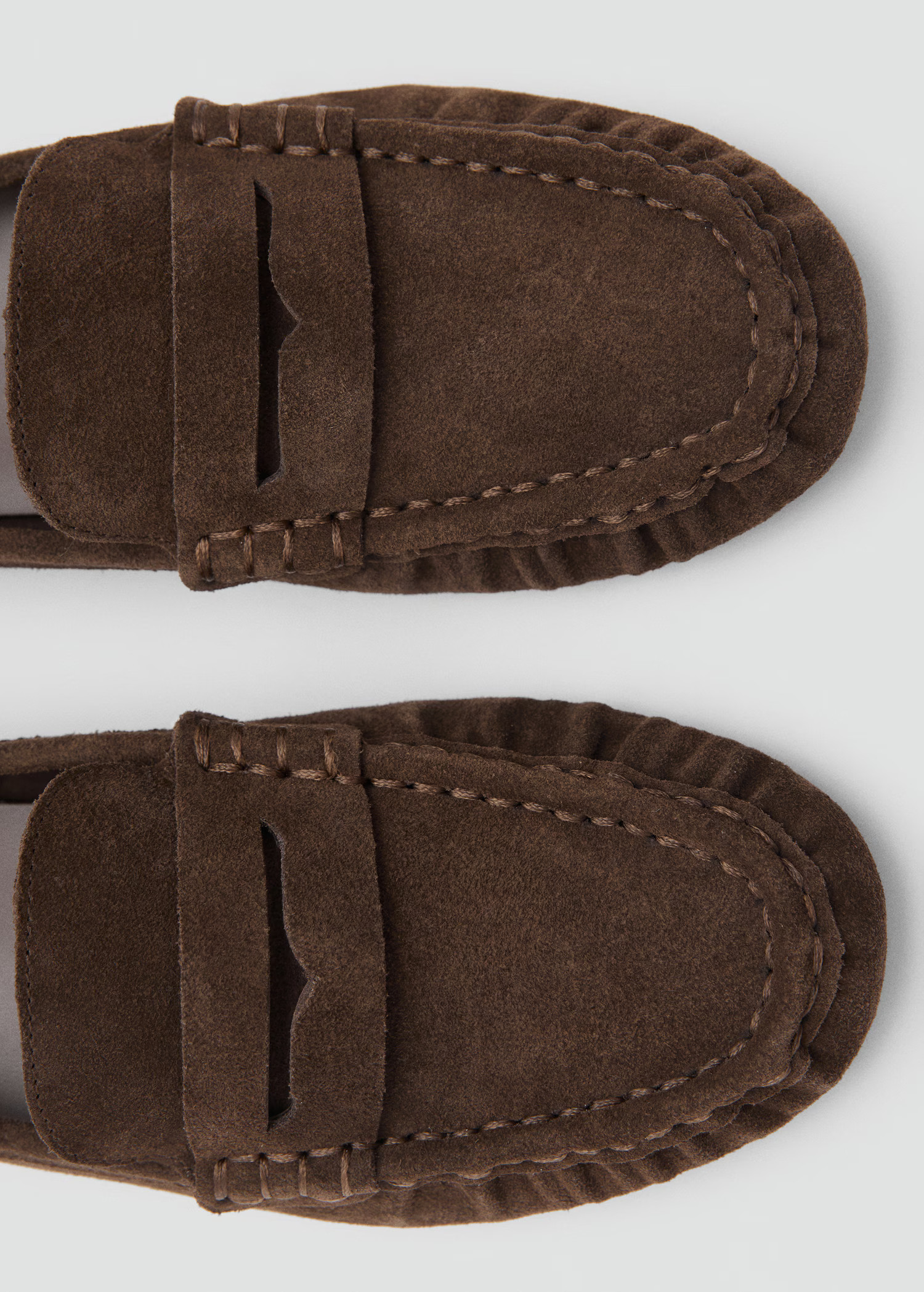 Suede shoe with ruched toe | MANGO (UK)