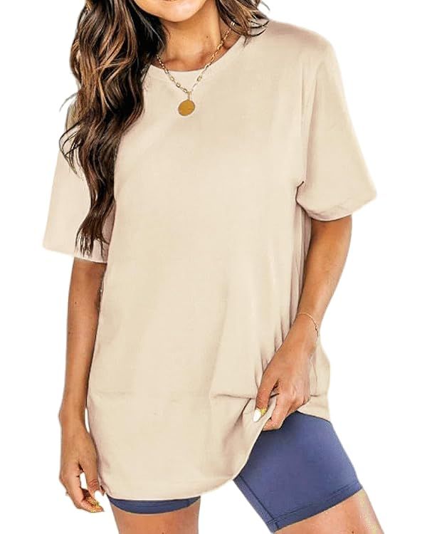 Womens Oversized Boyfriend Tee Shirts Short Sleeve Trendy Crew Neck Loose Workout Tee Casual Summ... | Amazon (US)