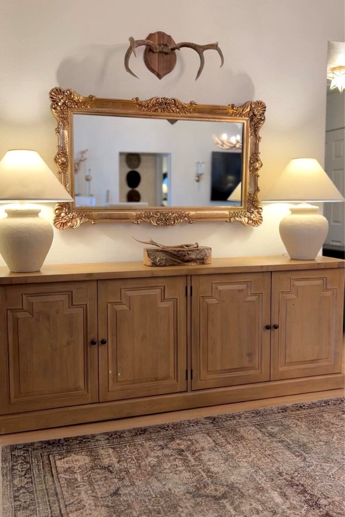 My new entry table is beyond stunning. The quality, storage, size, & style is perfection! 

#LTKstyletip #LTKhome #LTKSeasonal