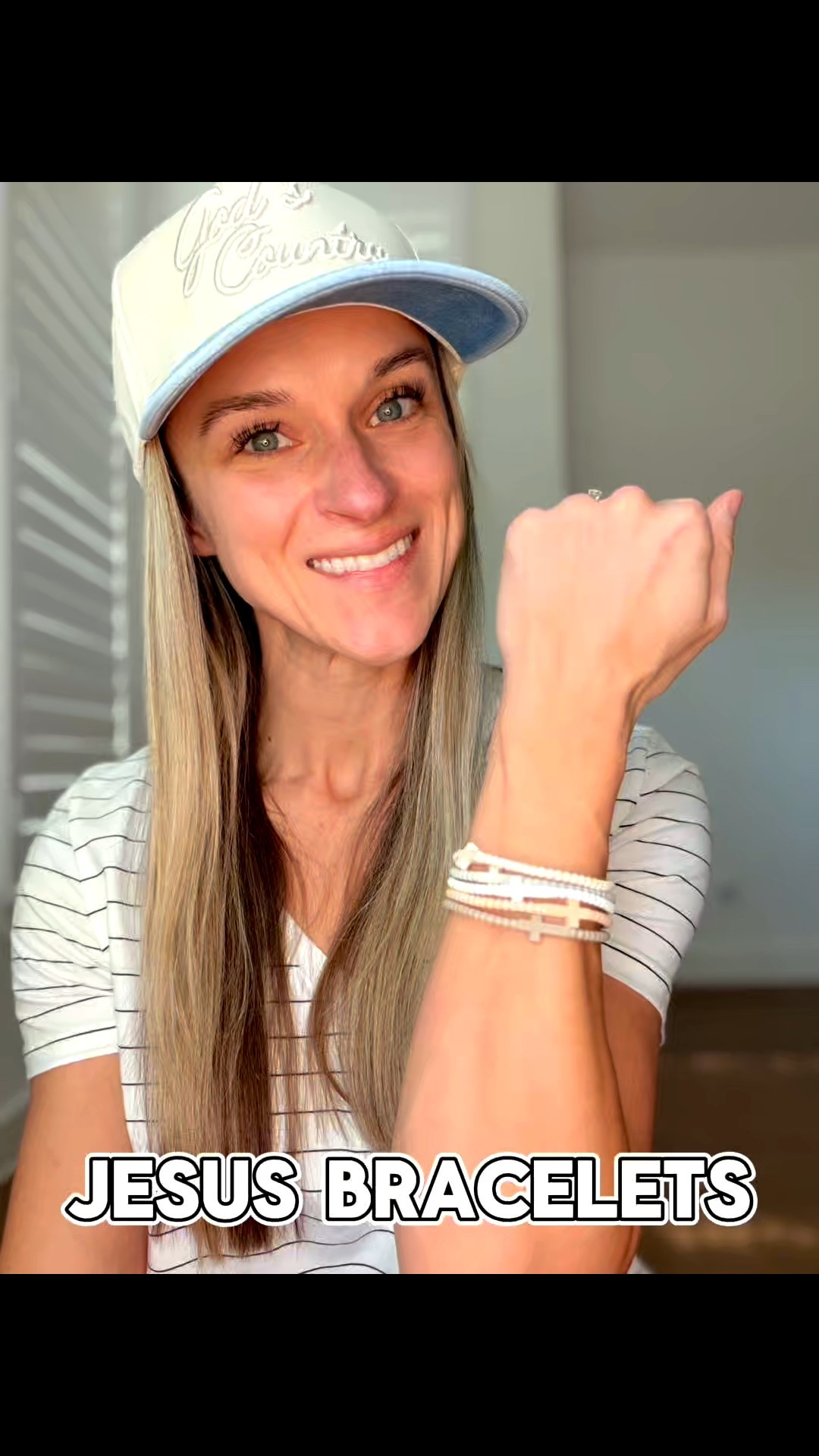 ✝️ Jesus bracelets that spark faith & smiles! Waterproof, colorful & perfect for sharing His love with others. Available in kid and adult sizes. Stocking stuffer perfection! 🫶🏼🎁 

#JesusBracelets #FaithJewelry #WaterproofBracelets #StockingStuffer #ChristianGifts #GiftGuide

#LTKGiftGuide #LTKFindsUnder50 #LTKHoliday