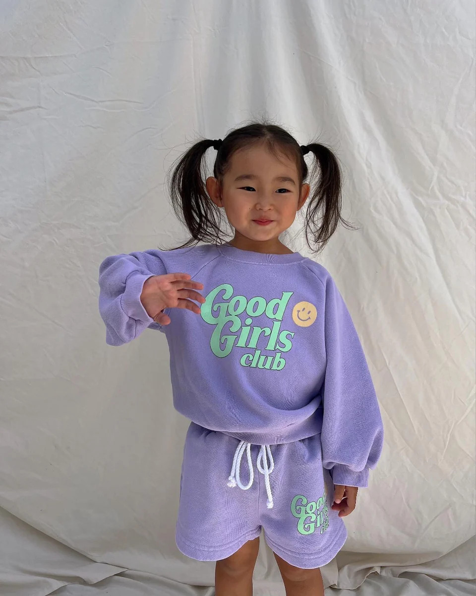 GRAPE SMILEY GOOD GIRLS CLUB SWEATSHIRT | Sun Peony Coconut