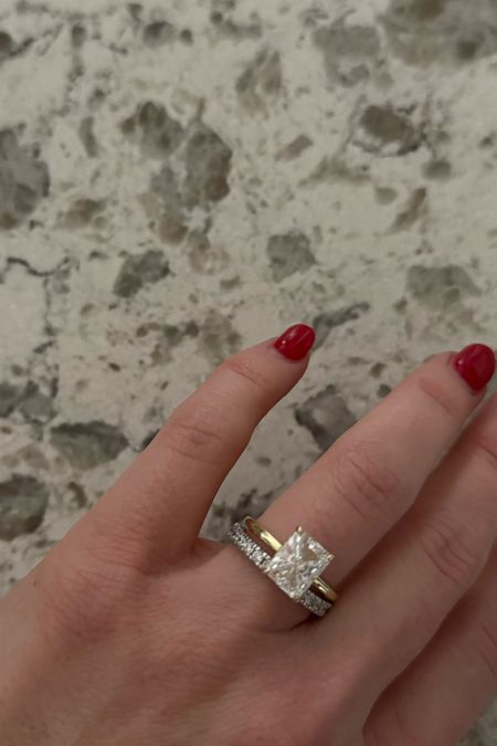 Vacation wedding ring set 

#LTKsalealert #LTKMostLoved #LTKtravel